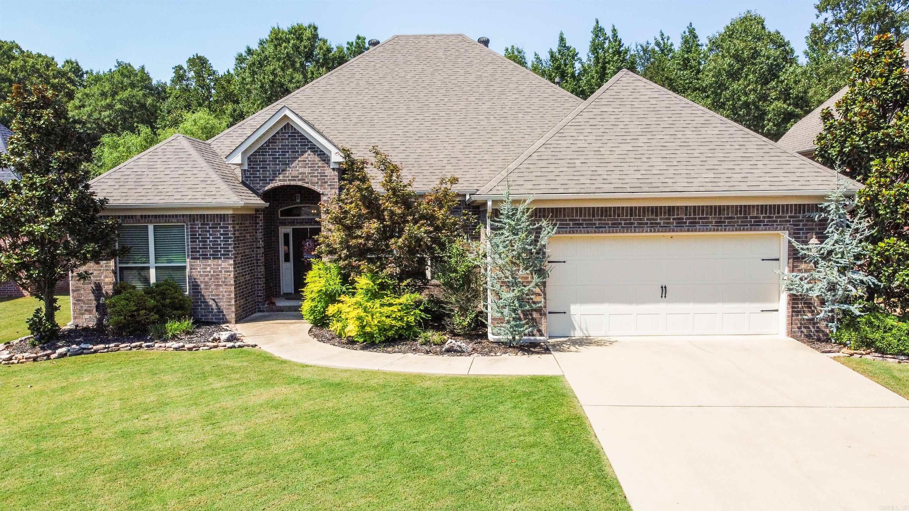 COUNTRY CLUB OF AR-QUARTERS ADDN - Residential