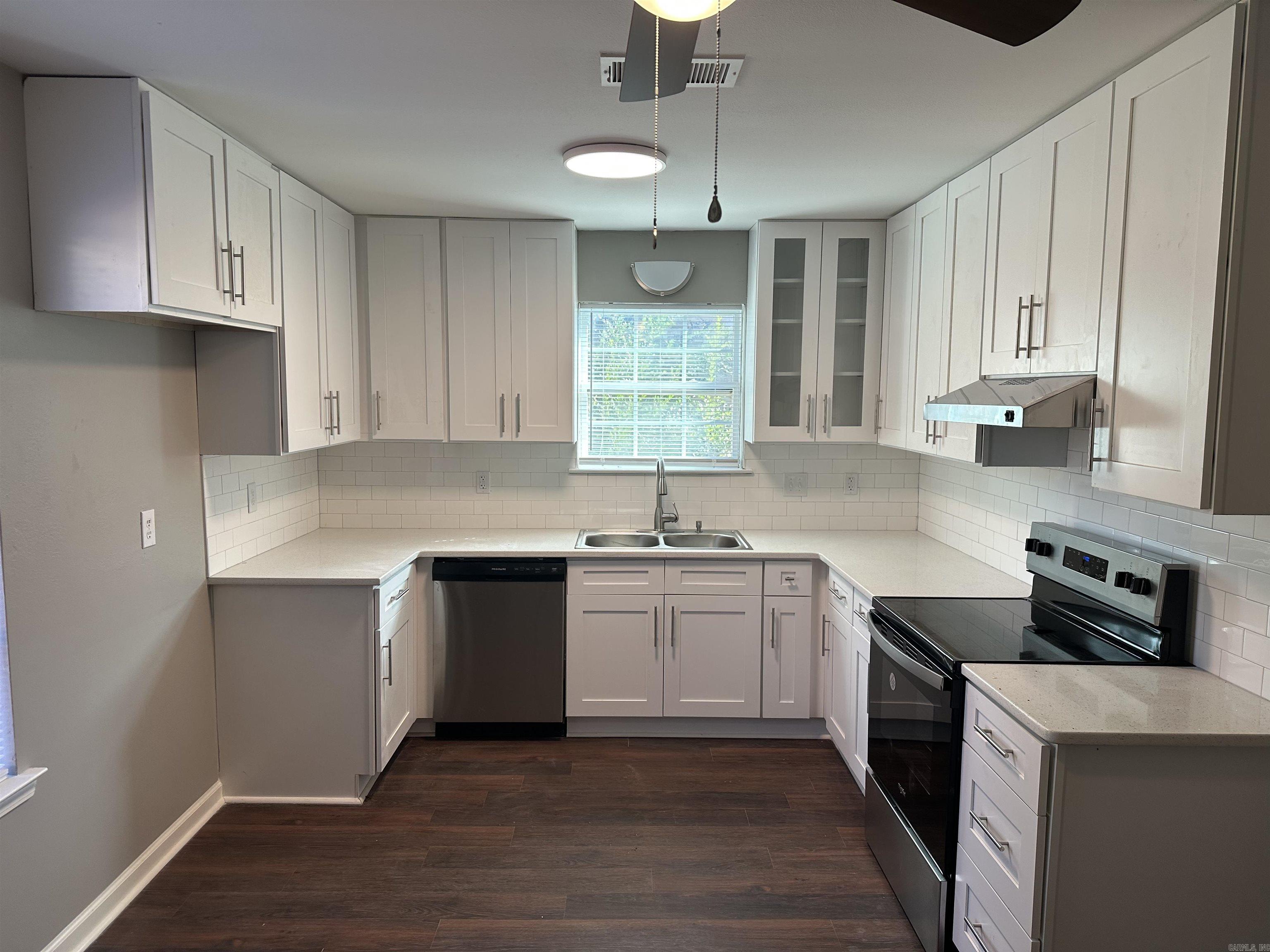 Twin Lakes - Residential
