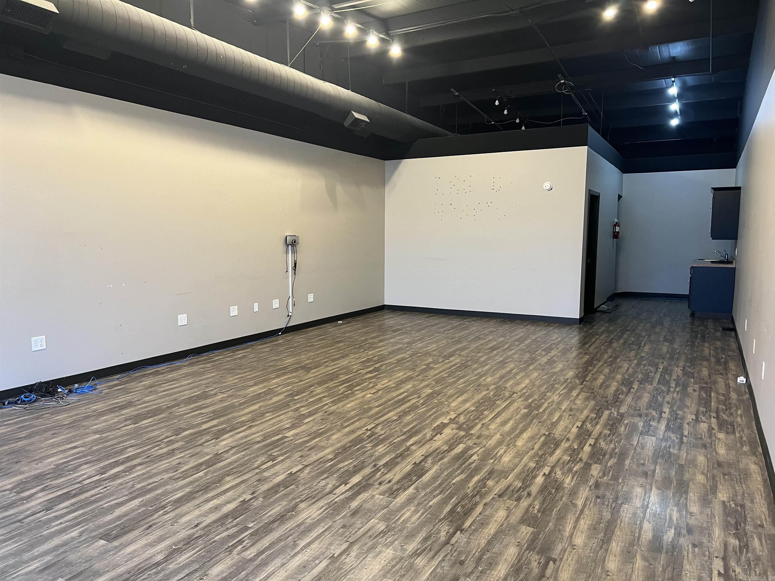 Not in Subdivision - Residential Lease