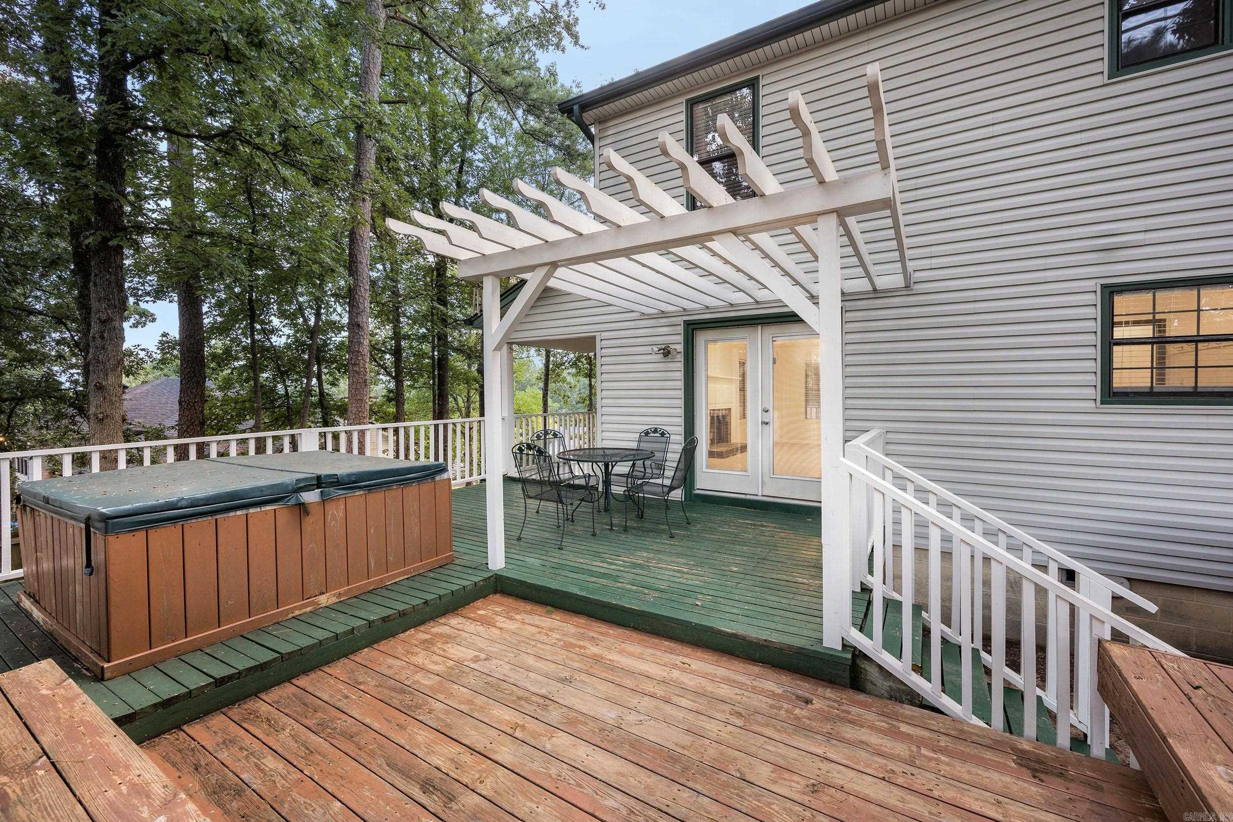 SANDPIPER WEST - Residential