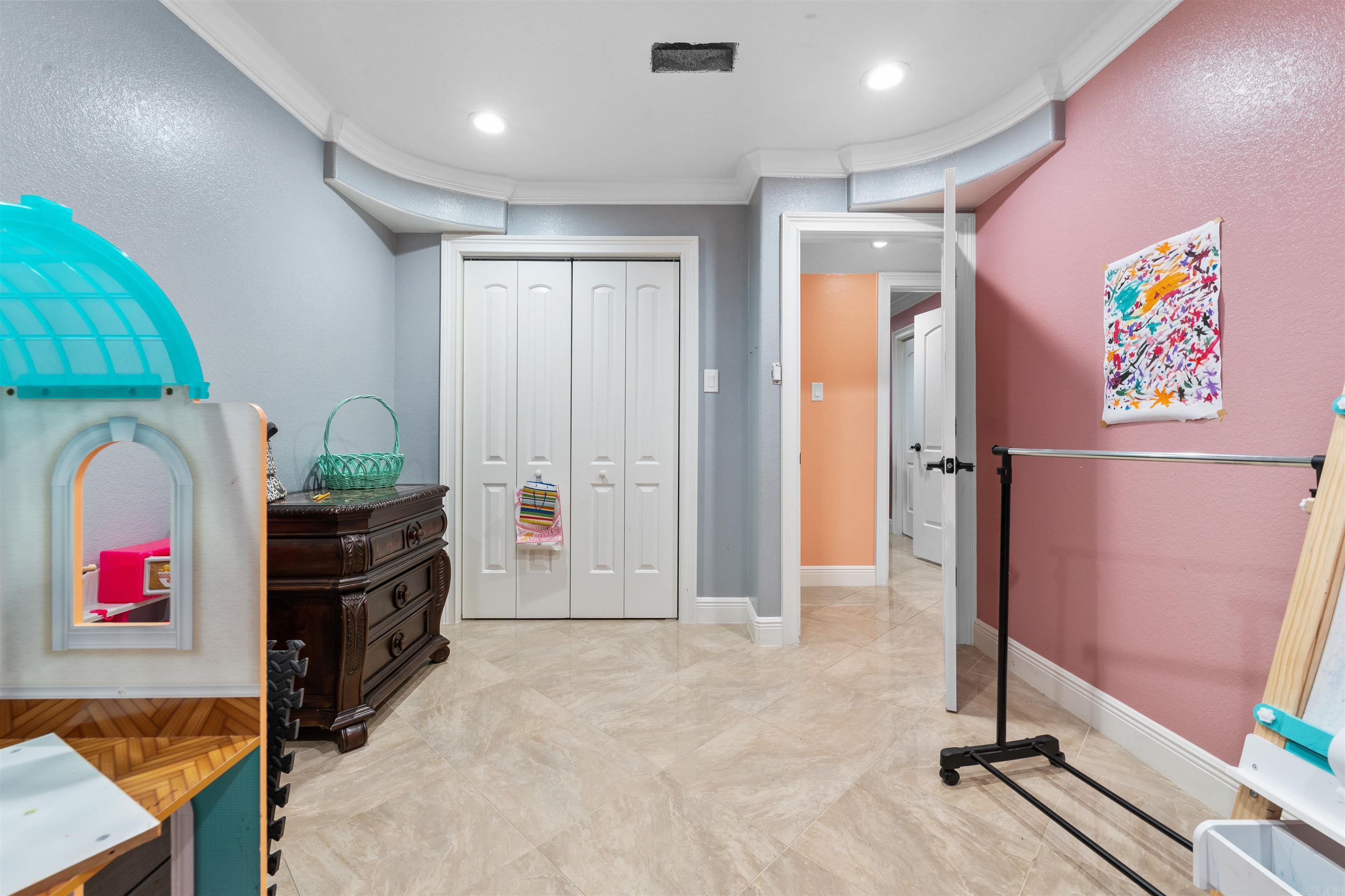 WINTER WOOD - Residential