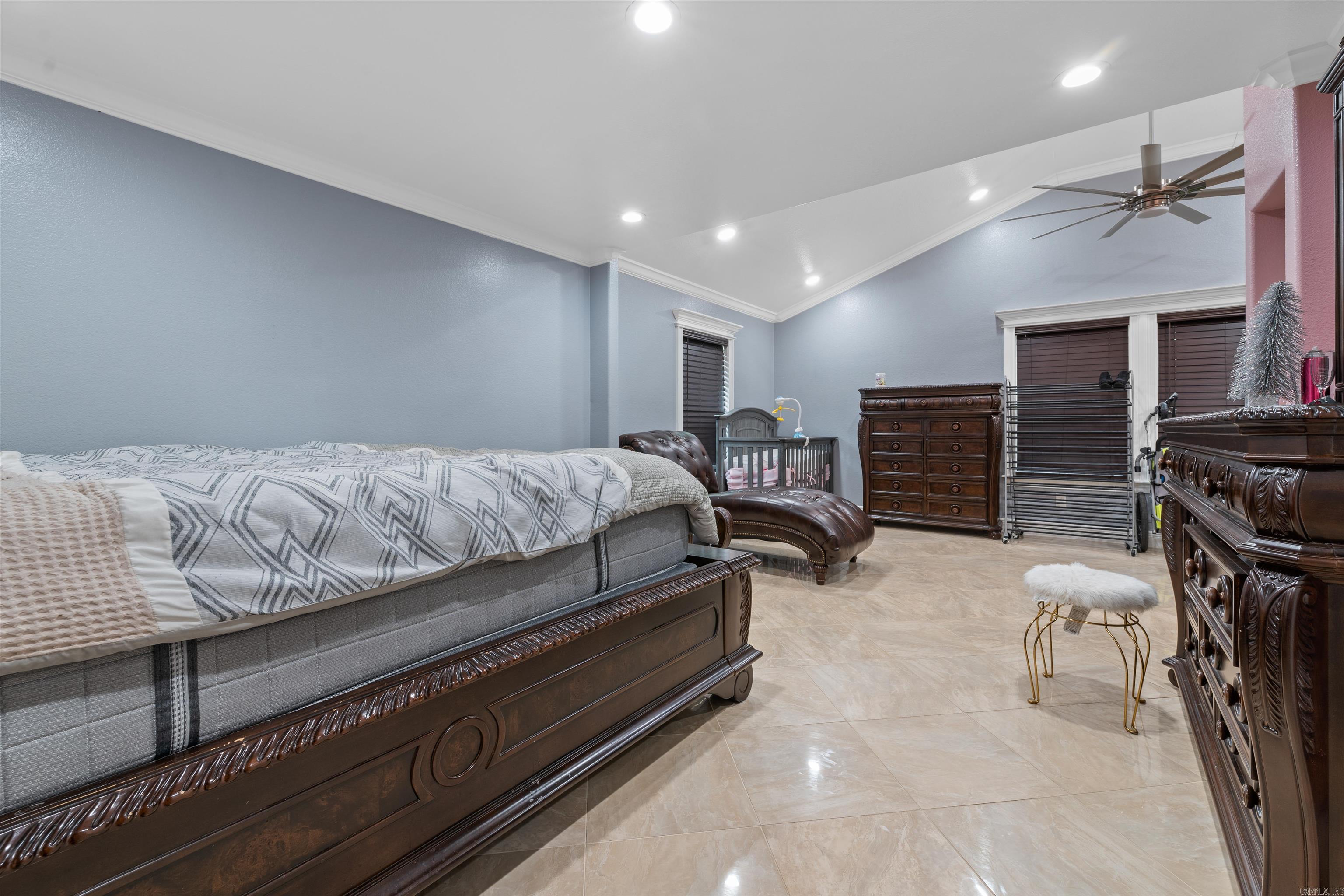 WINTER WOOD - Residential