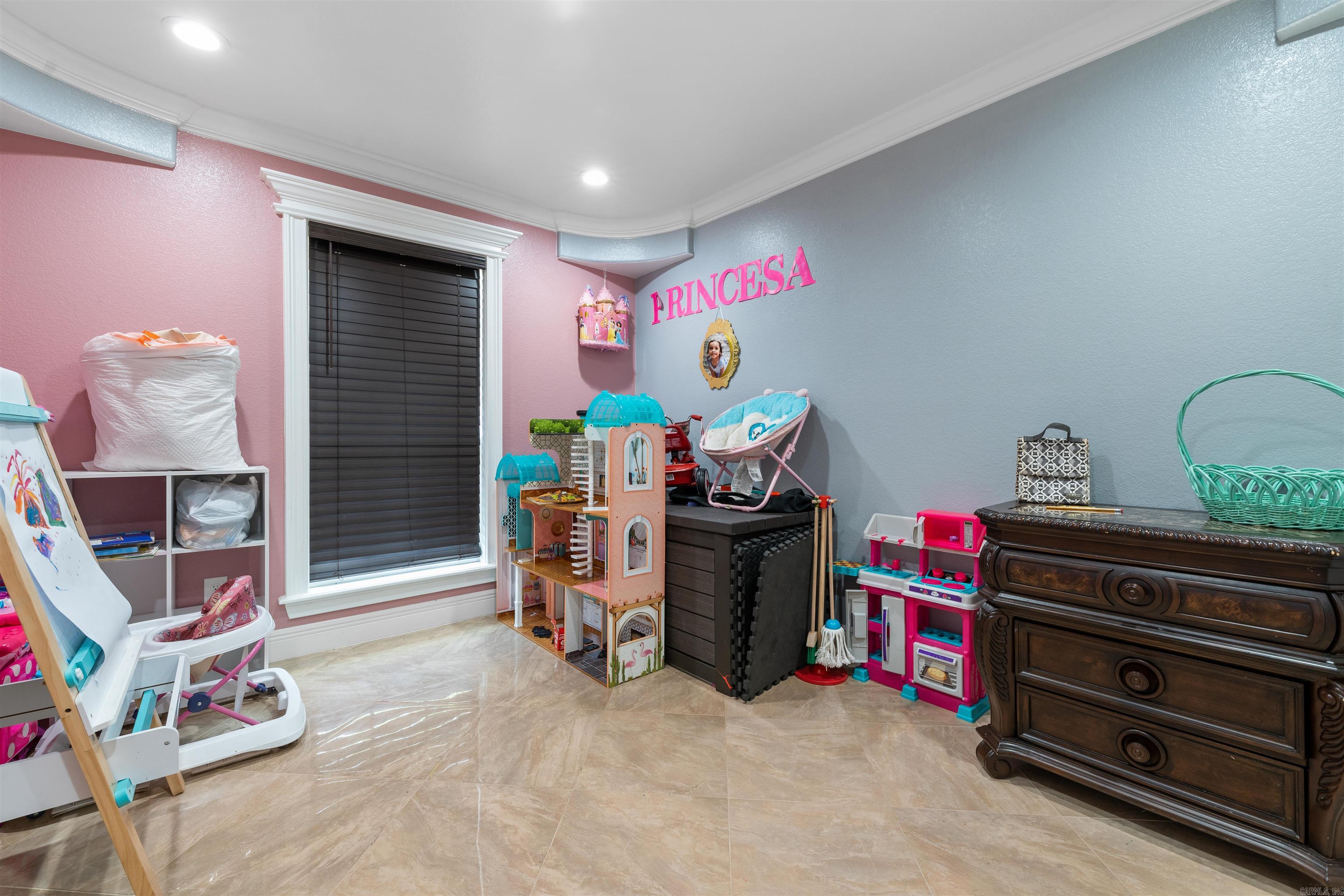 WINTER WOOD - Residential