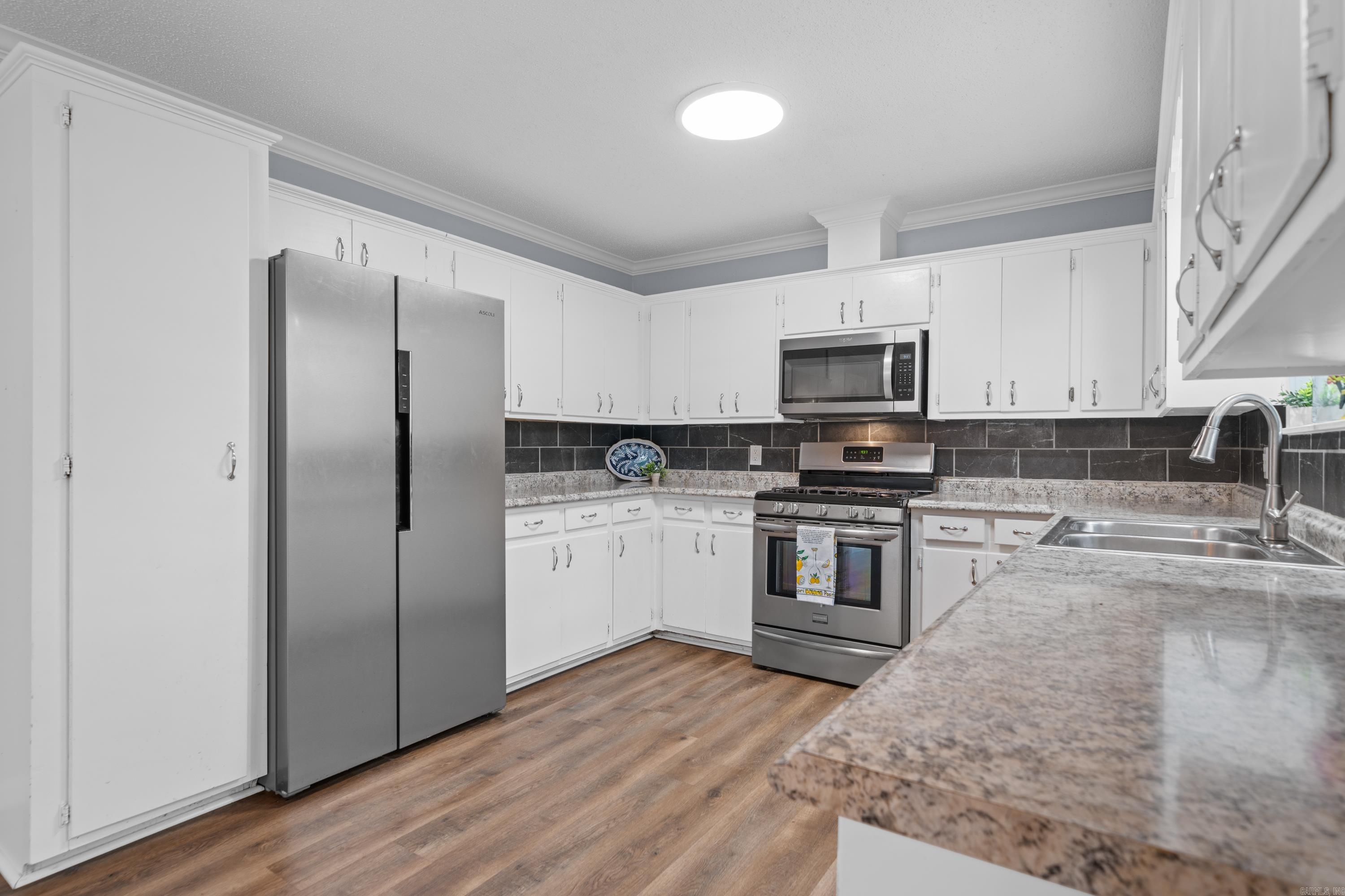 Pine Vista Estates II - Residential