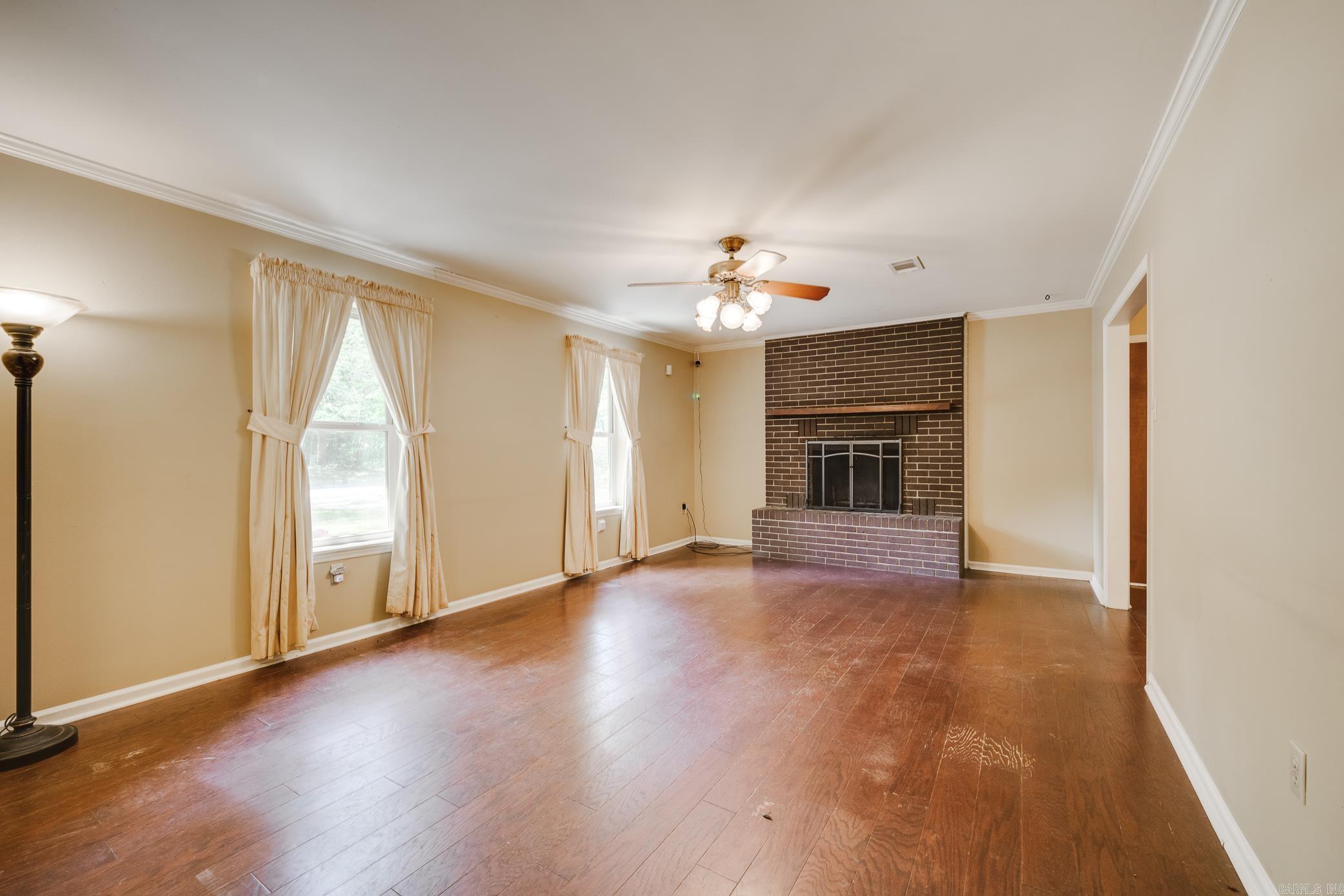 CREEKWOOD - Residential