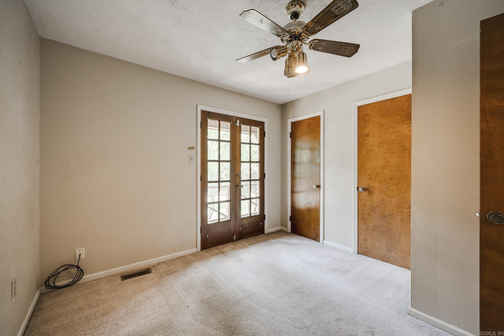 CREEKWOOD - Residential