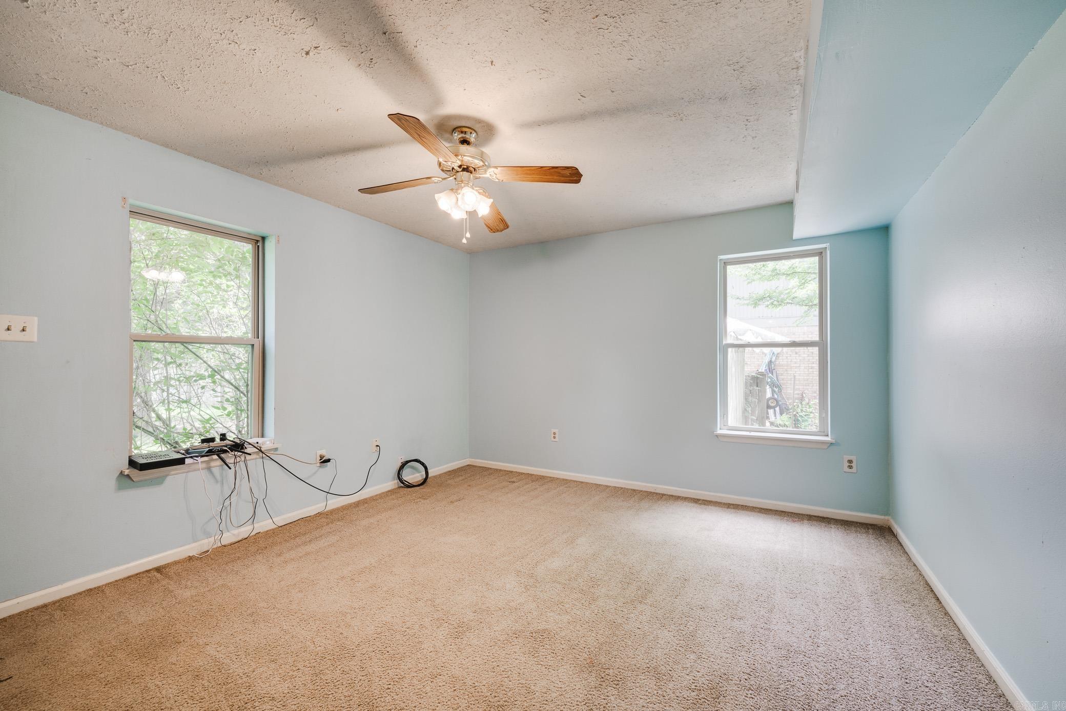 CREEKWOOD - Residential