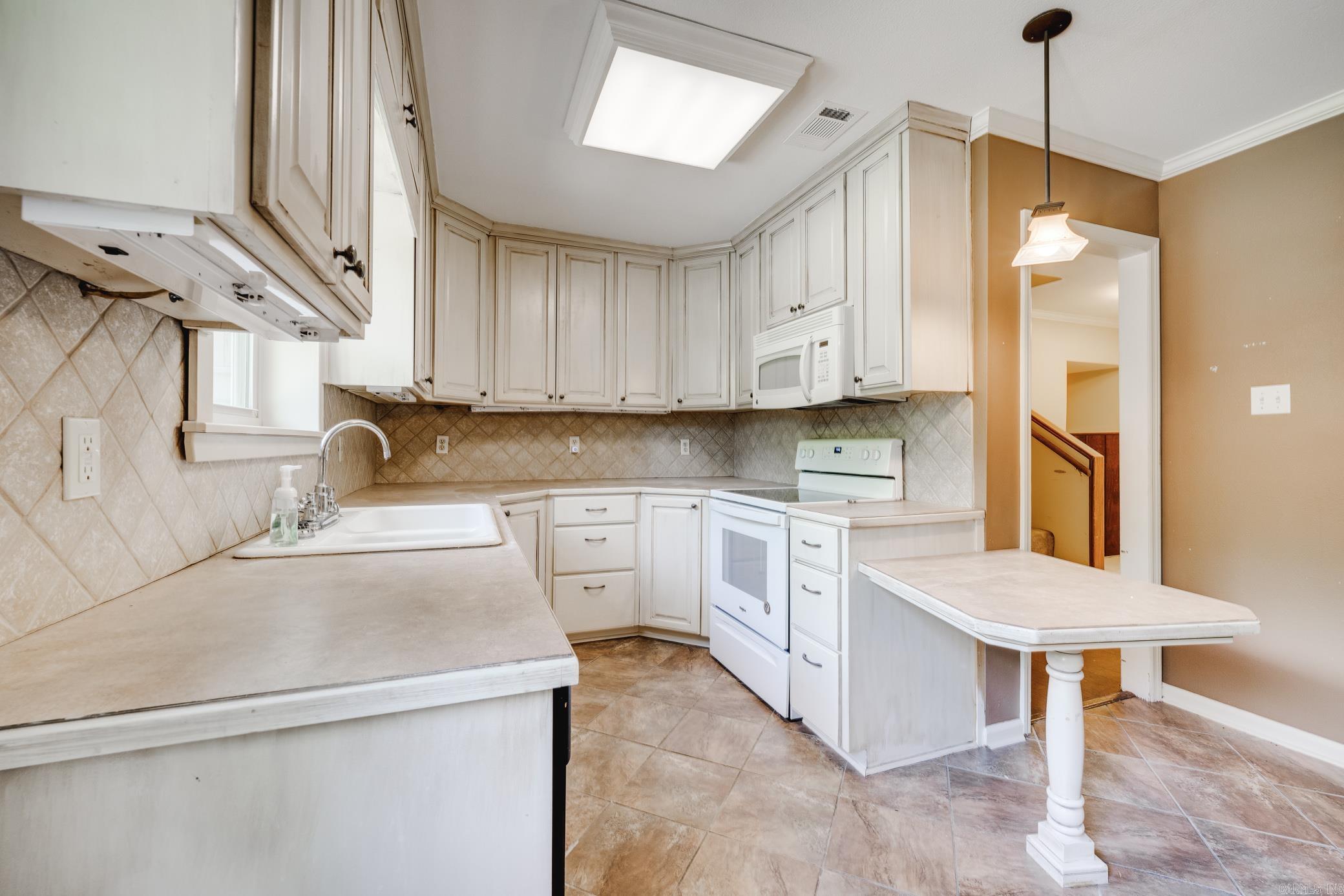 CREEKWOOD - Residential