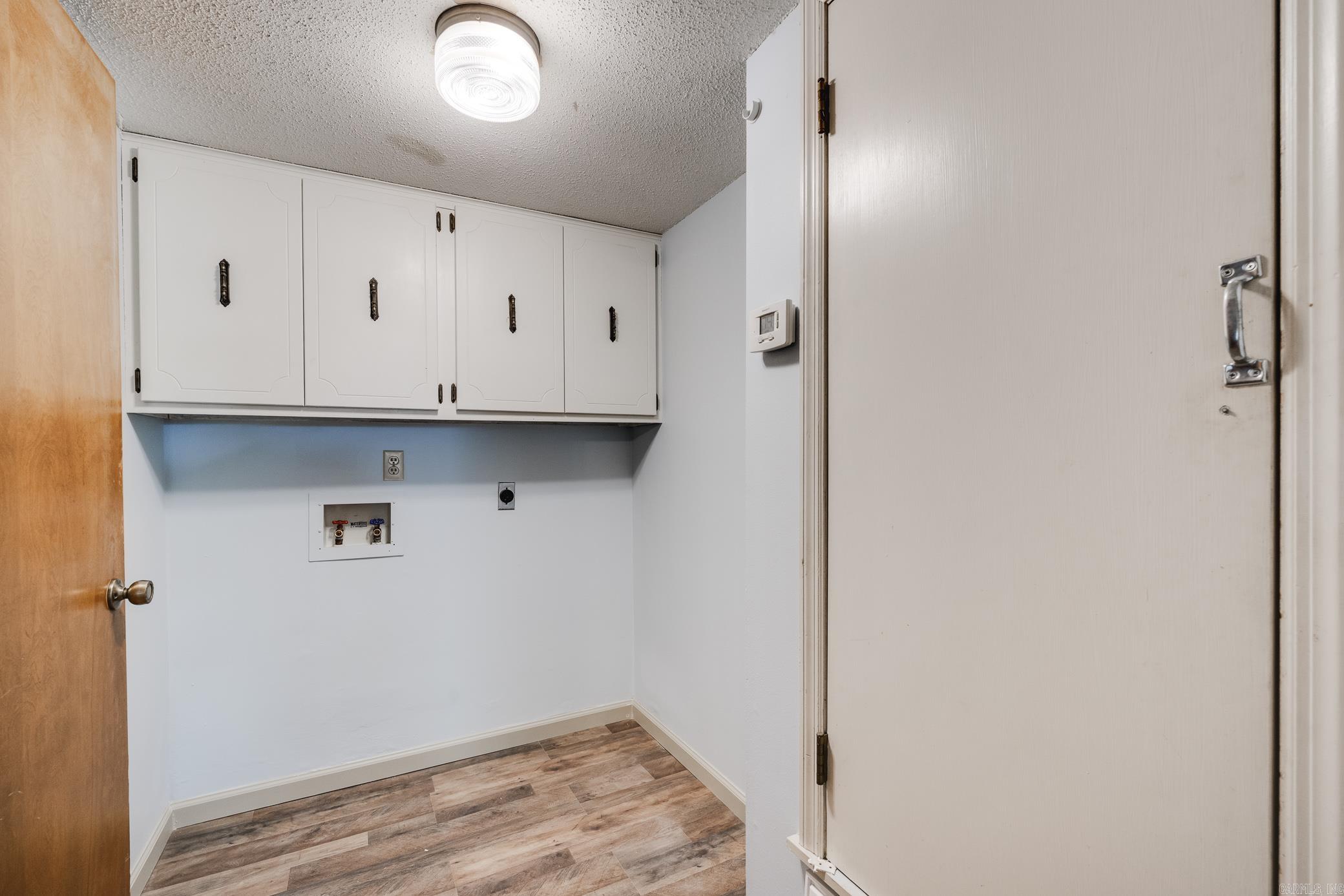 CREEKWOOD - Residential