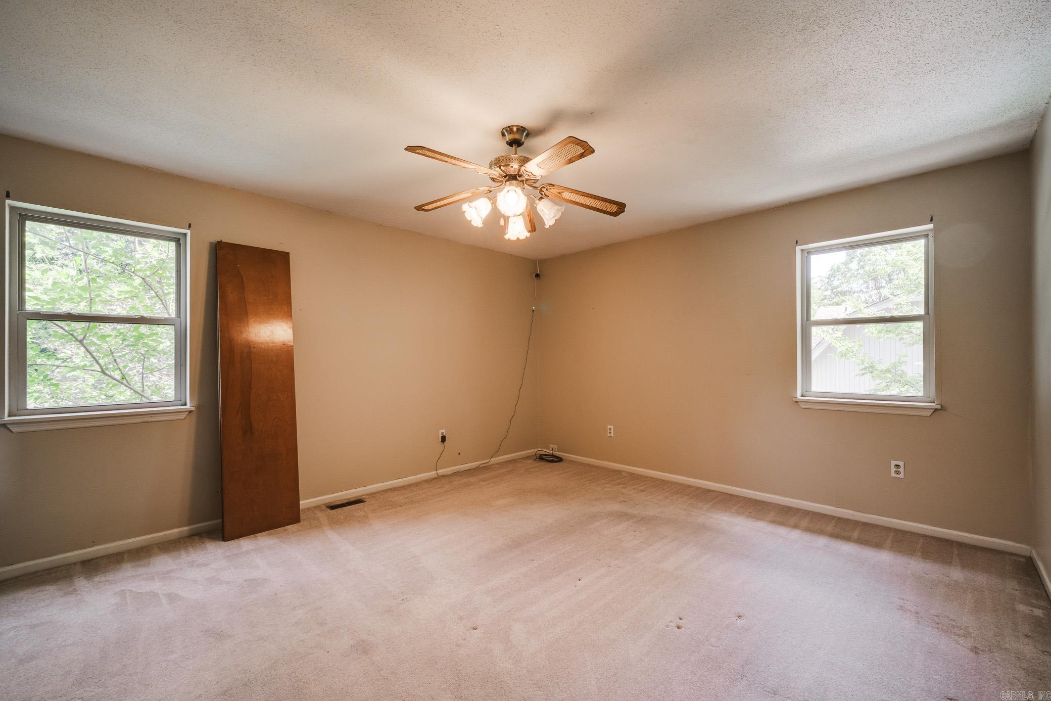 CREEKWOOD - Residential