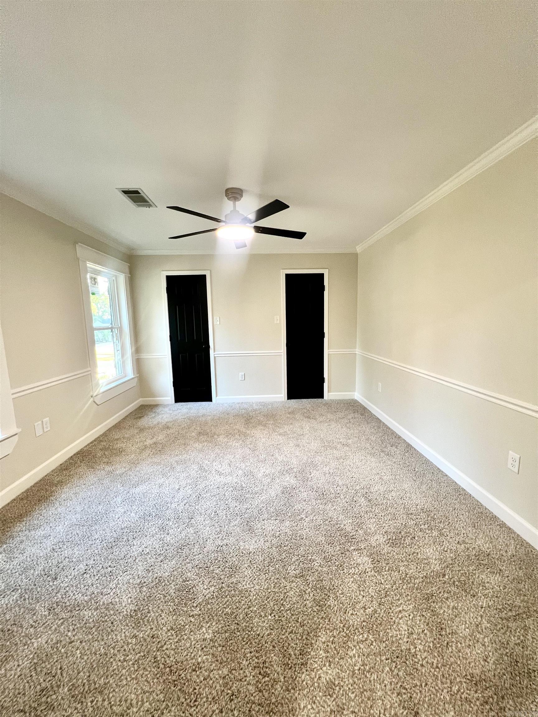 RIVER OAKS - Residential