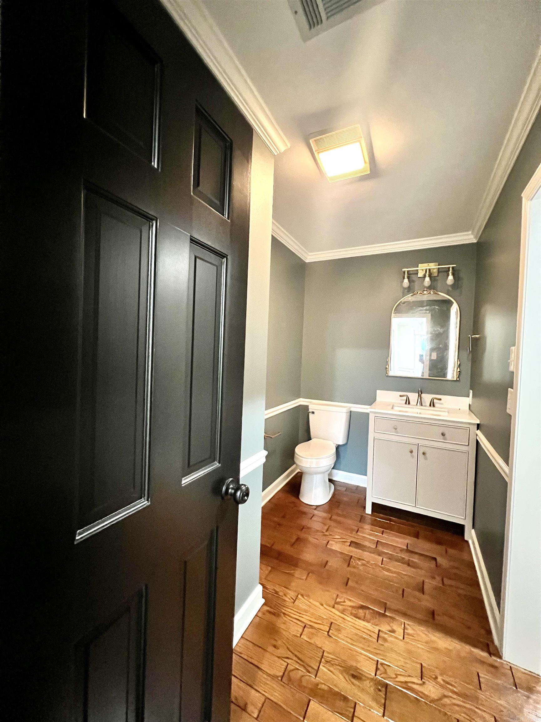 RIVER OAKS - Residential