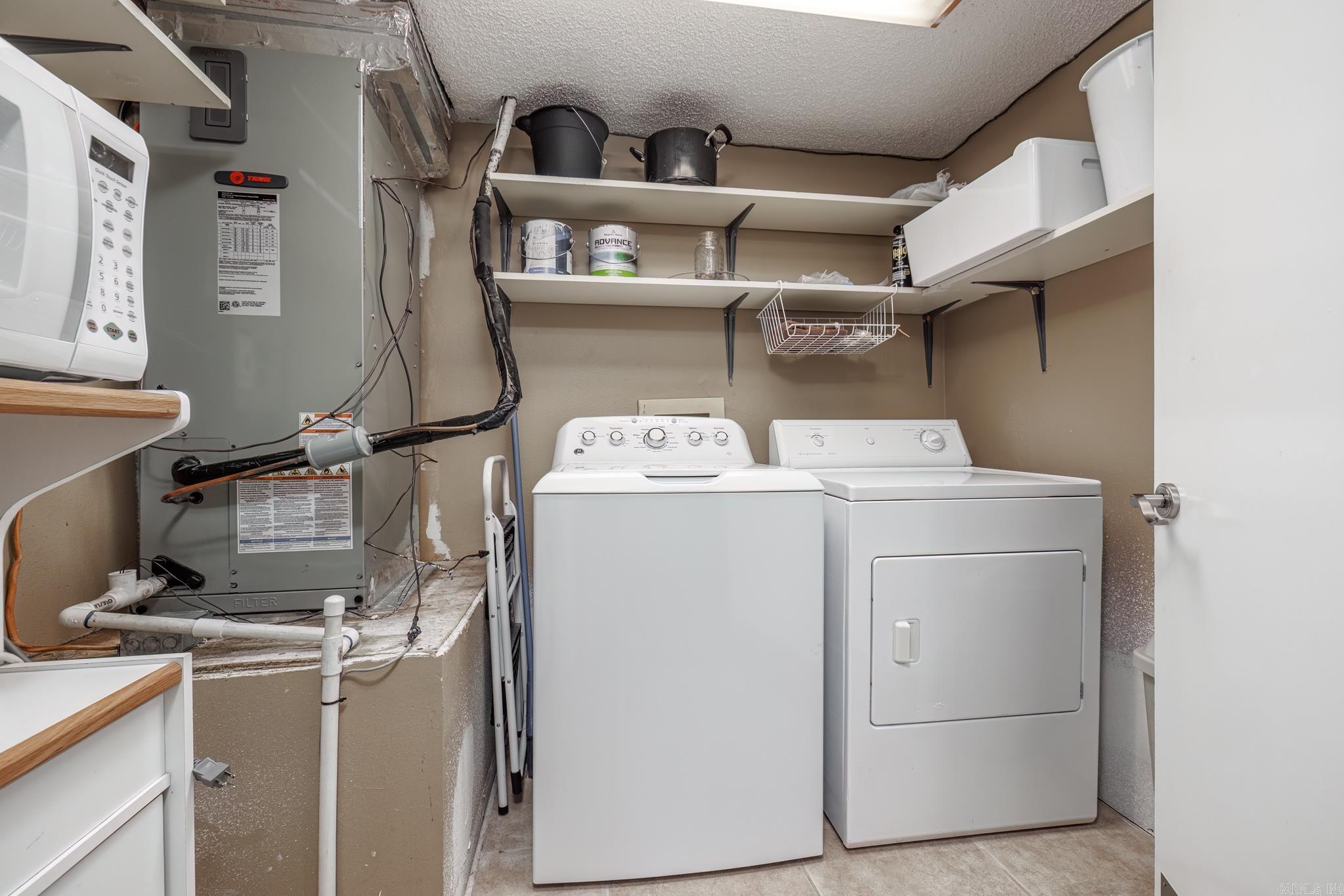 Castellon Courts #1 - Residential