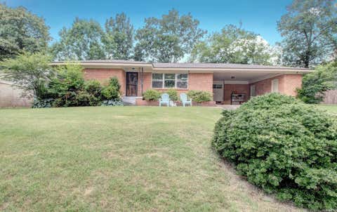 Photo of 4625 Crestline Drive, North Little Rock, AR 72116 (MLS # 26024121)