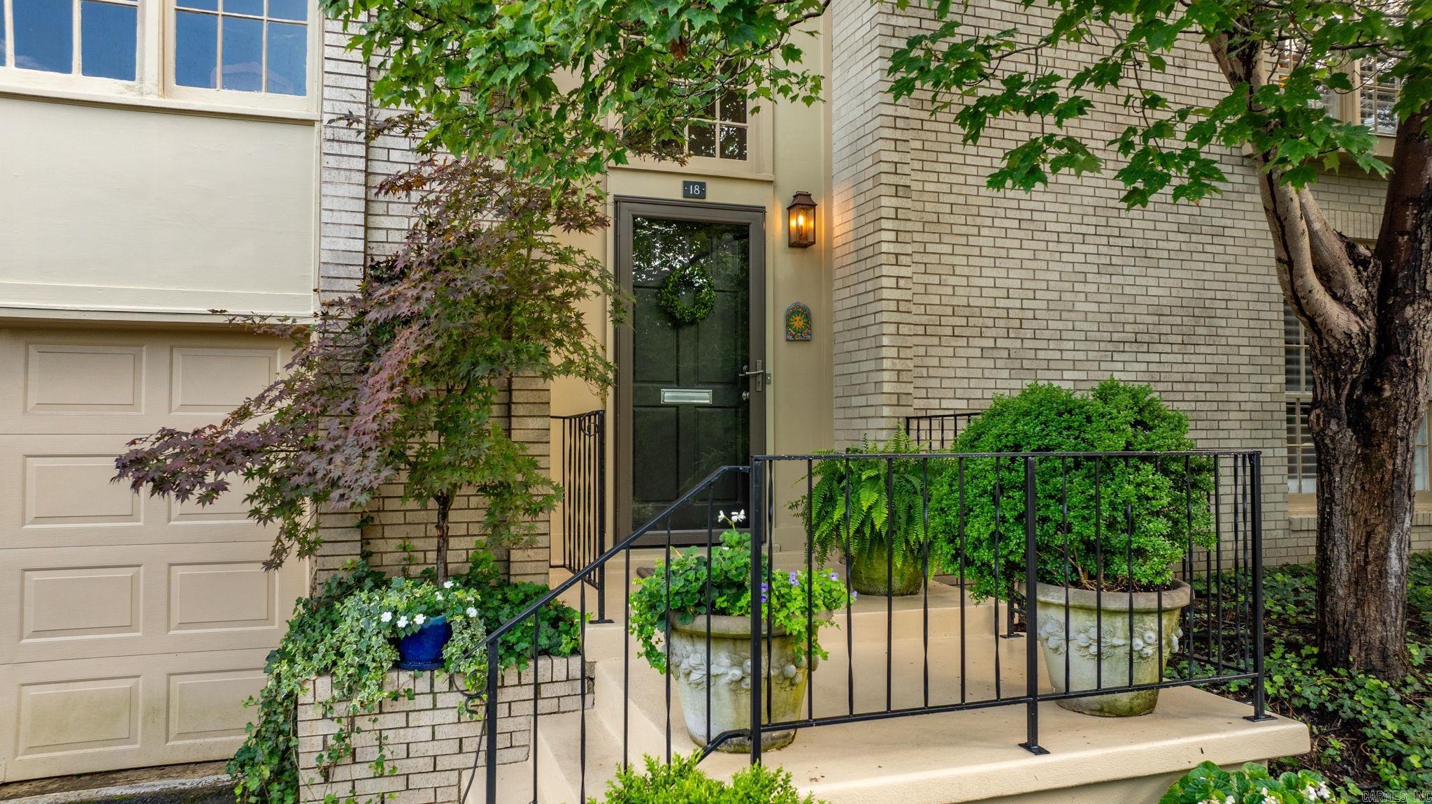 Townhouses in Park HPR - Residential
