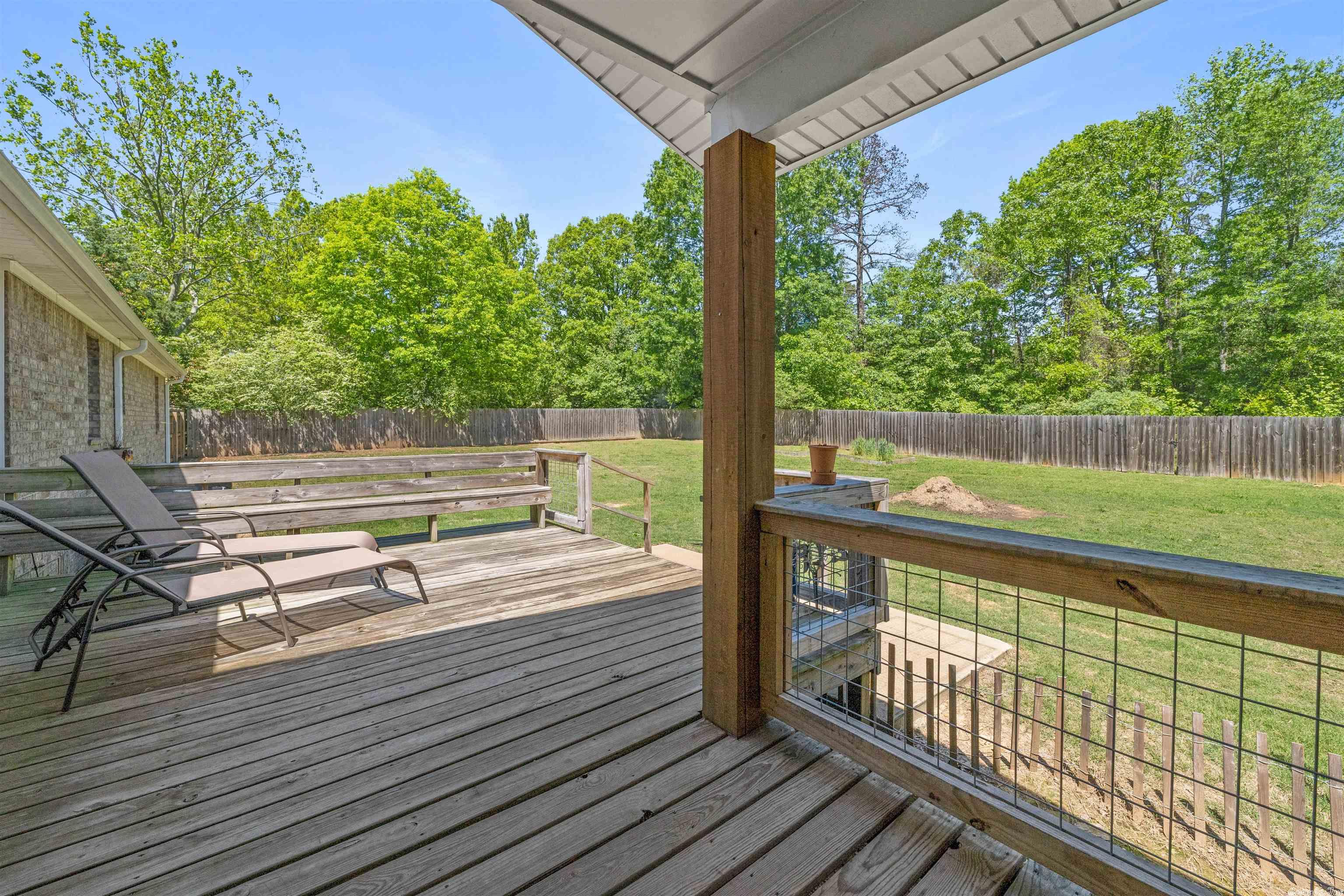 PARADISE MOUNTAIN - Residential