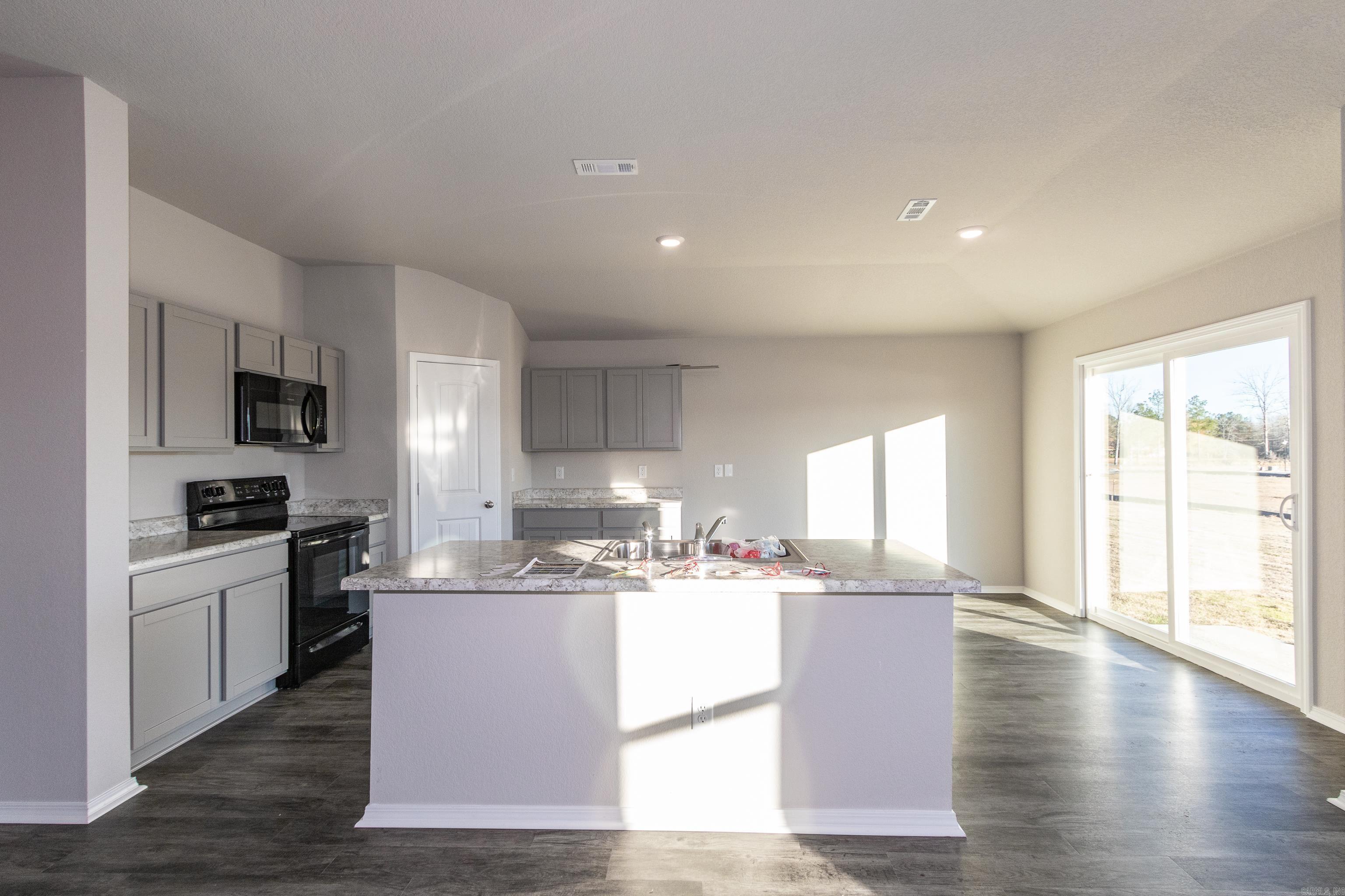 SPRINGLAKE TRAILS - Residential