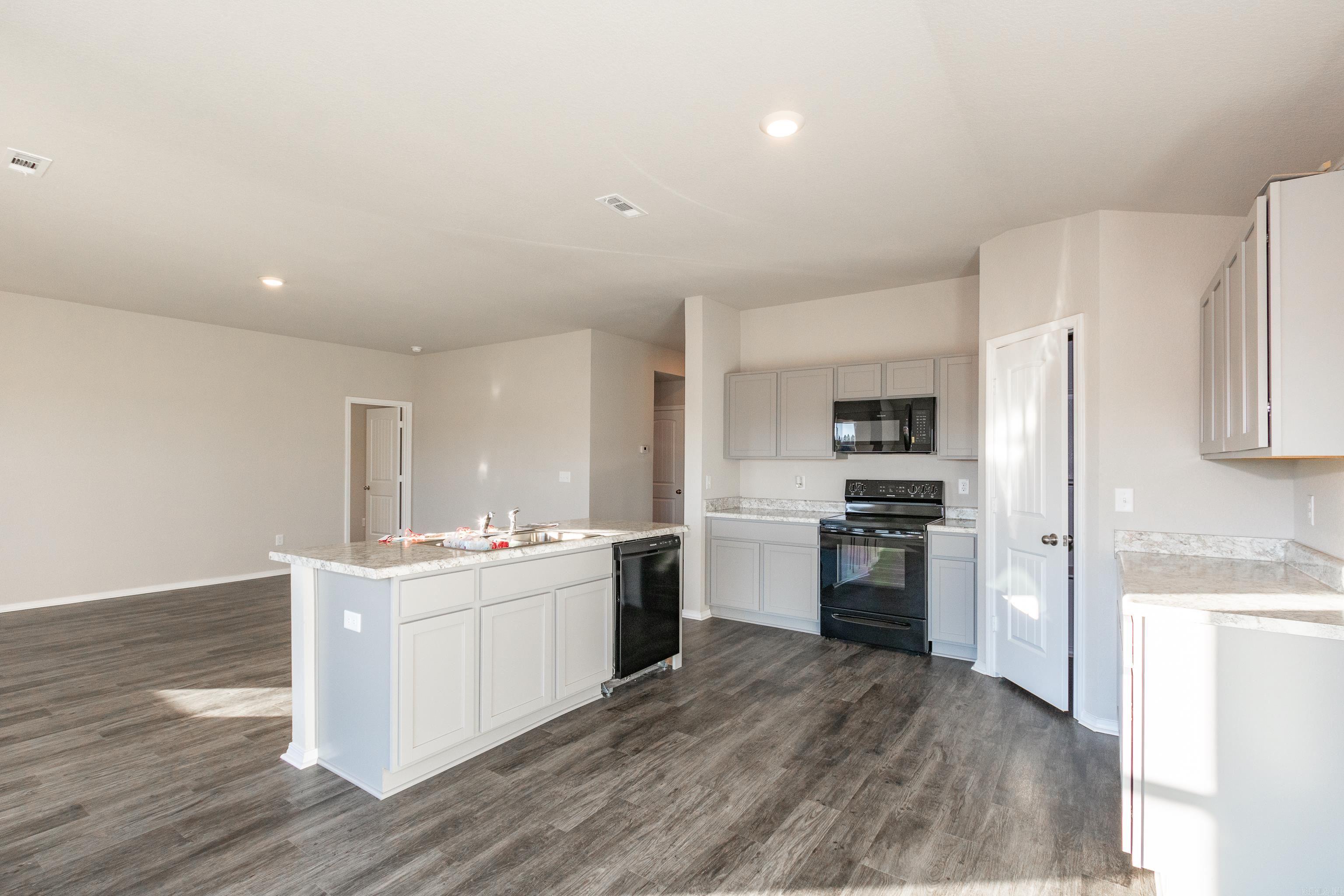 SPRINGLAKE TRAILS - Residential