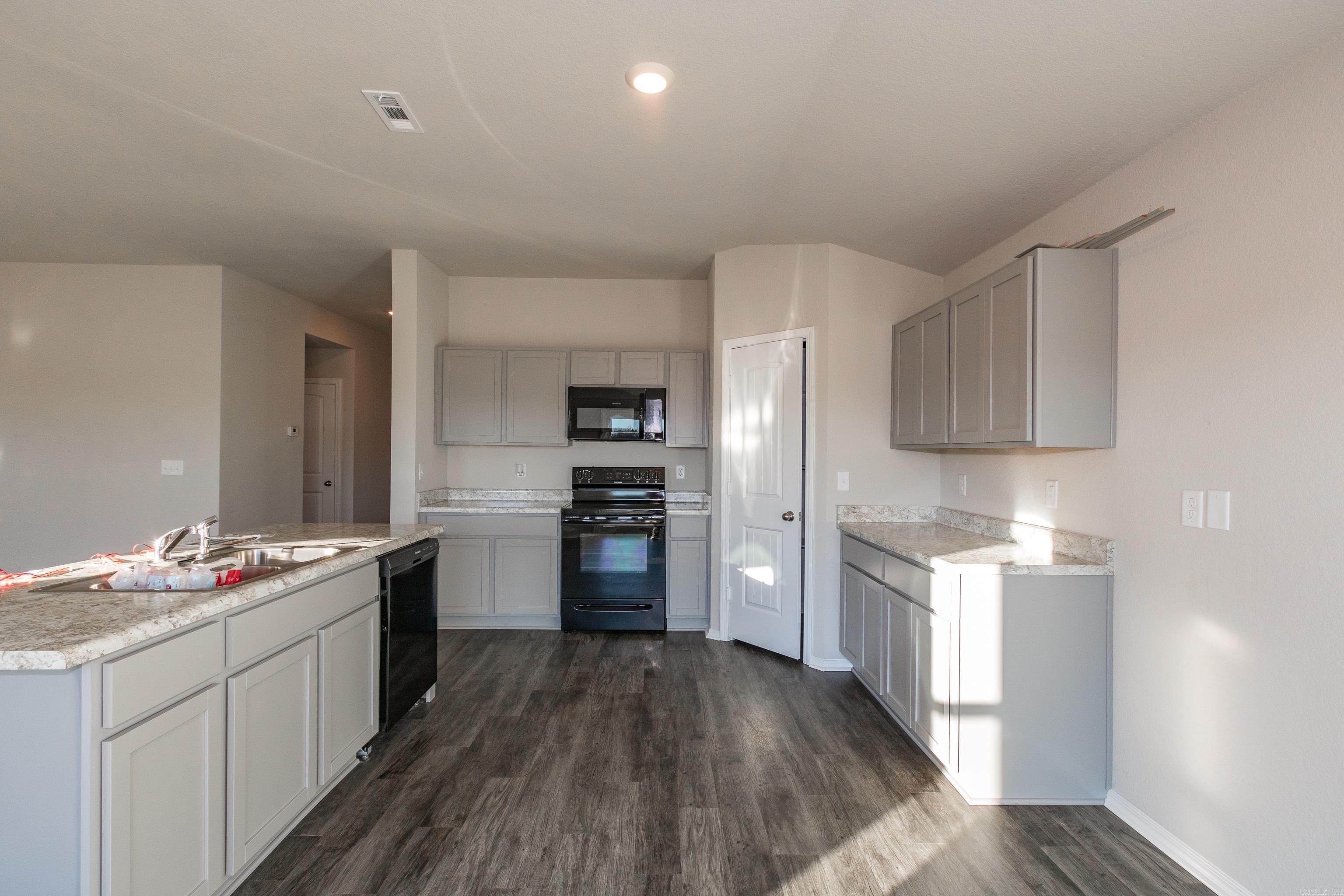 SPRINGLAKE TRAILS - Residential