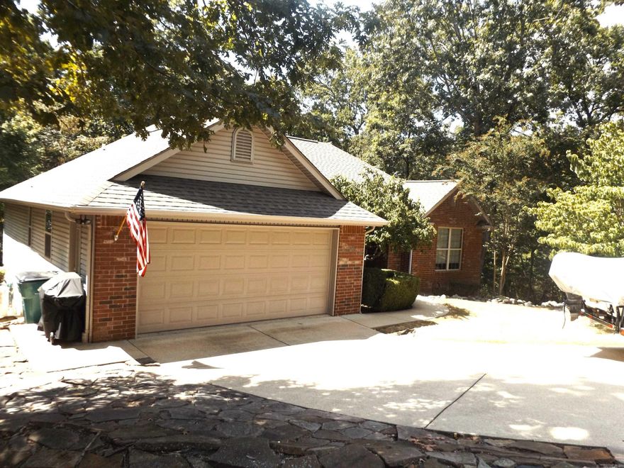 Gorgeous 3/2 Lakehouse boardering gov't strip. Peaceful subdivision with no through traffic.Enjoy viewing wildlife from the comfort of your sunroom. Small workshop under home.Its the perfect forever home! Only 319,900.