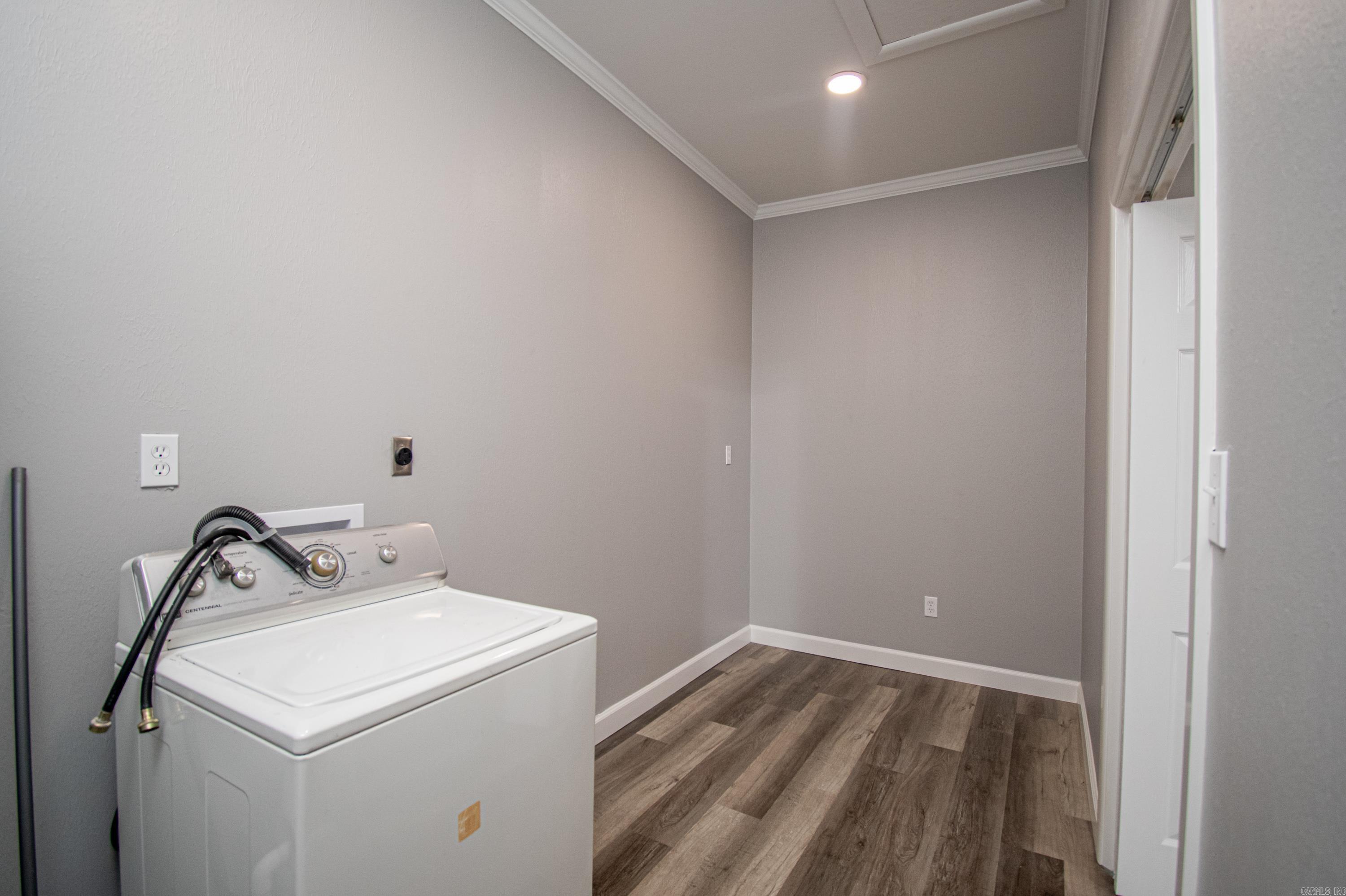 WEST WOODS - Residential