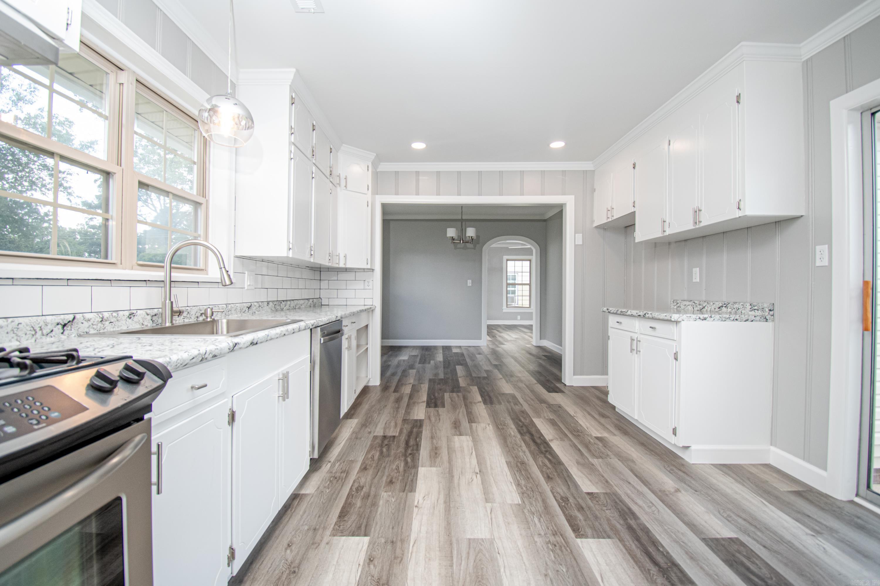 WEST WOODS - Residential