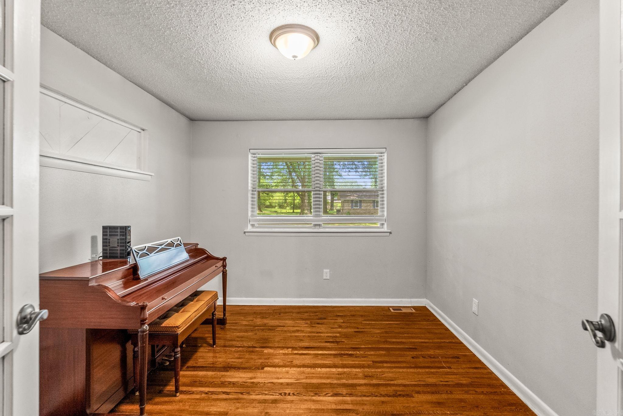 FOREST DALE - Residential