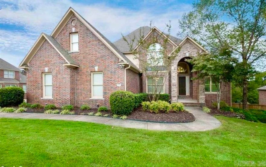 Beautiful immaculate home in popular LaMarche!!  Amazing back yard that backs up to Greenspace…5 bedrooms 3 and a half baths with a 3 car garage that has one with air conditioning so it can be a shop….come see today