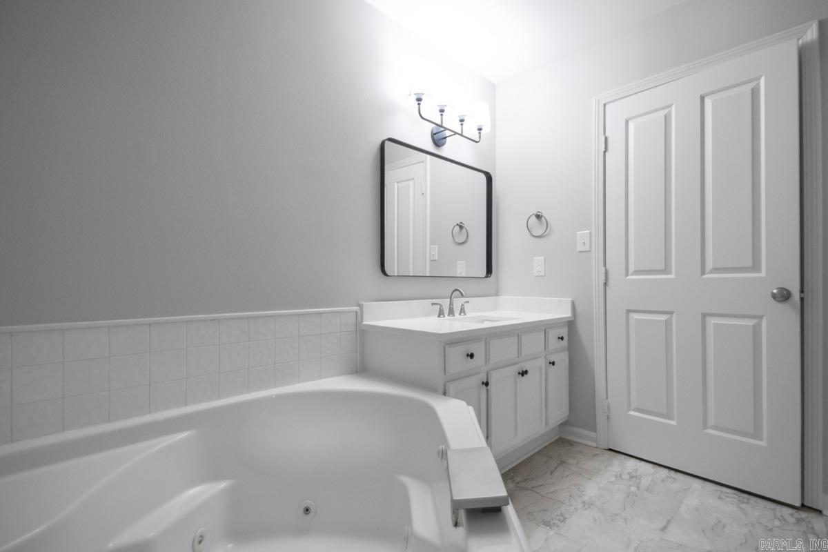 CABOT HIGHLANDS - Residential