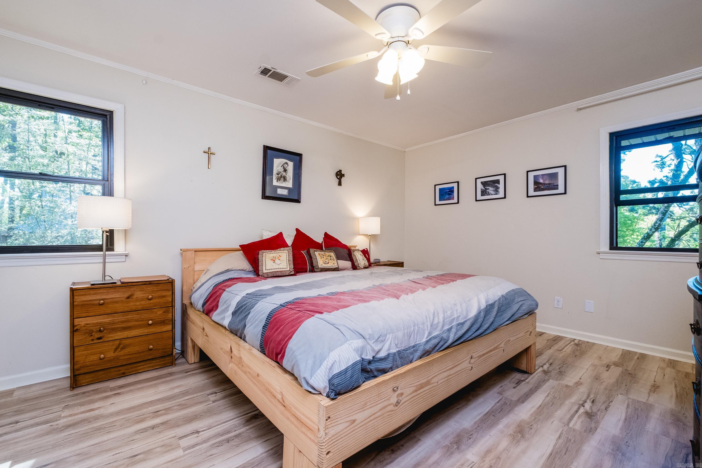 North Leawood Manor - Residential