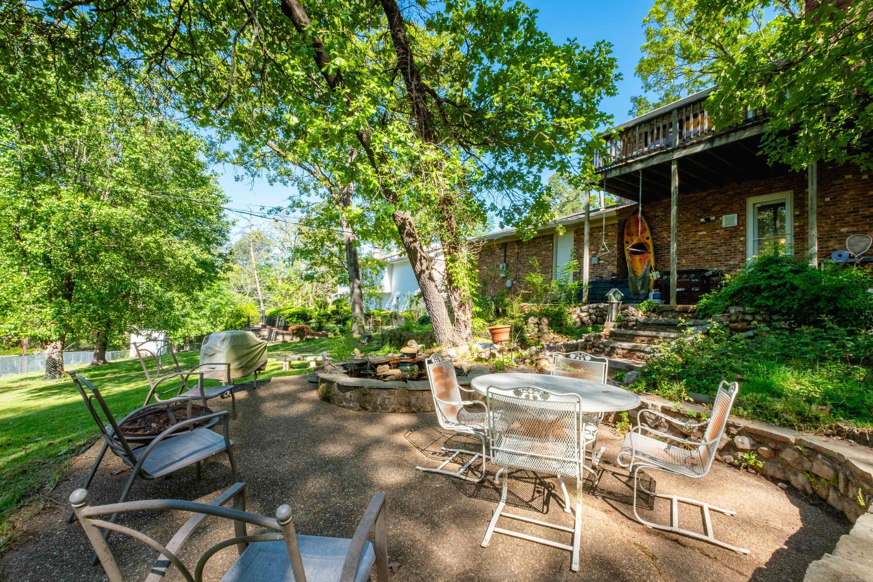 North Leawood Manor - Residential