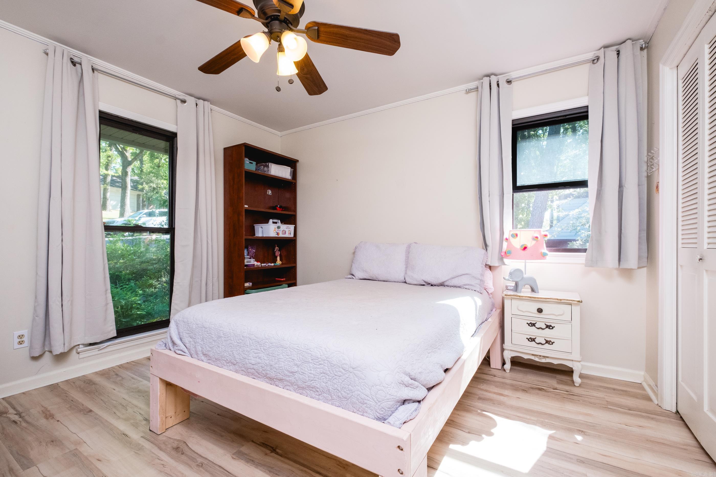 North Leawood Manor - Residential