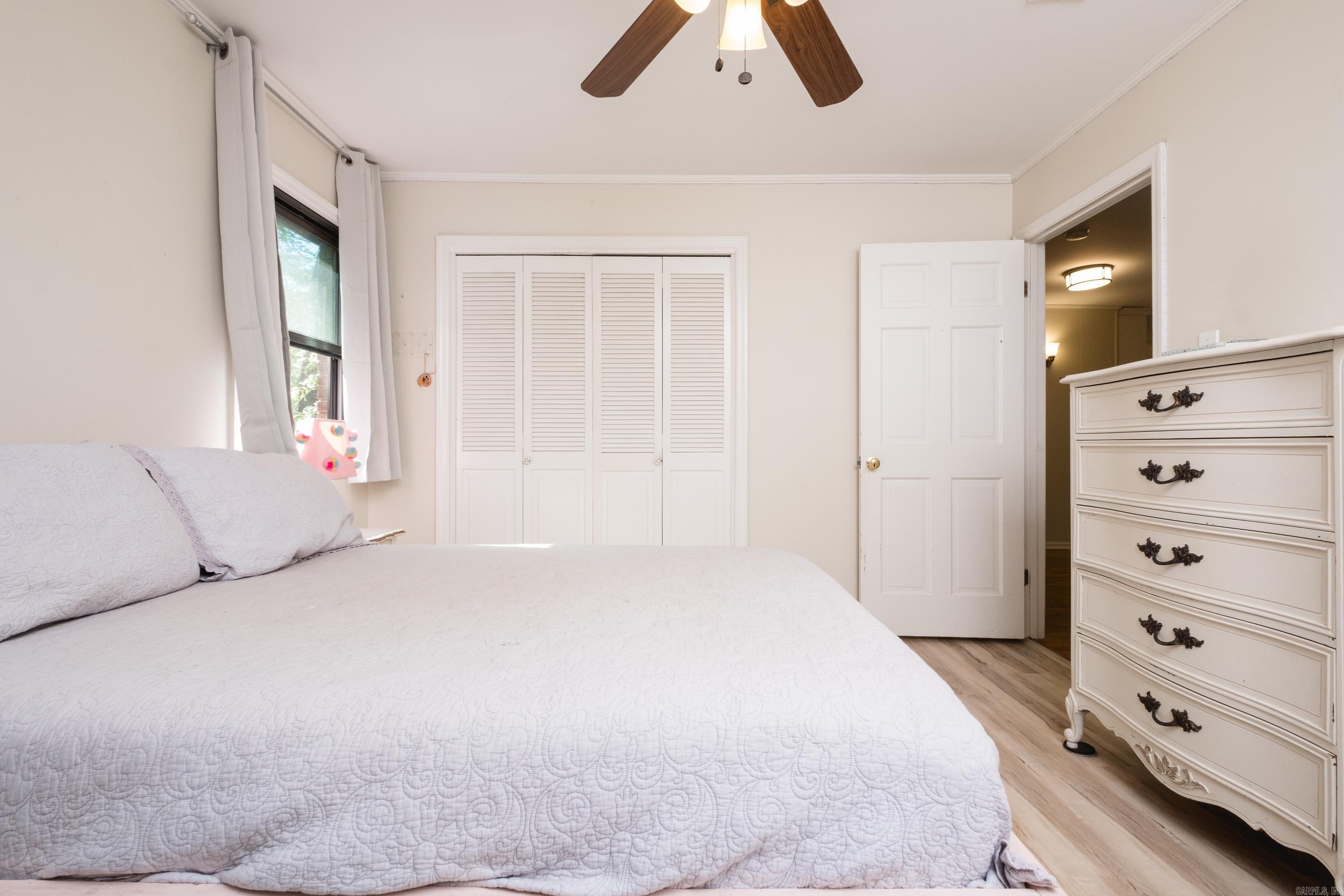 North Leawood Manor - Residential