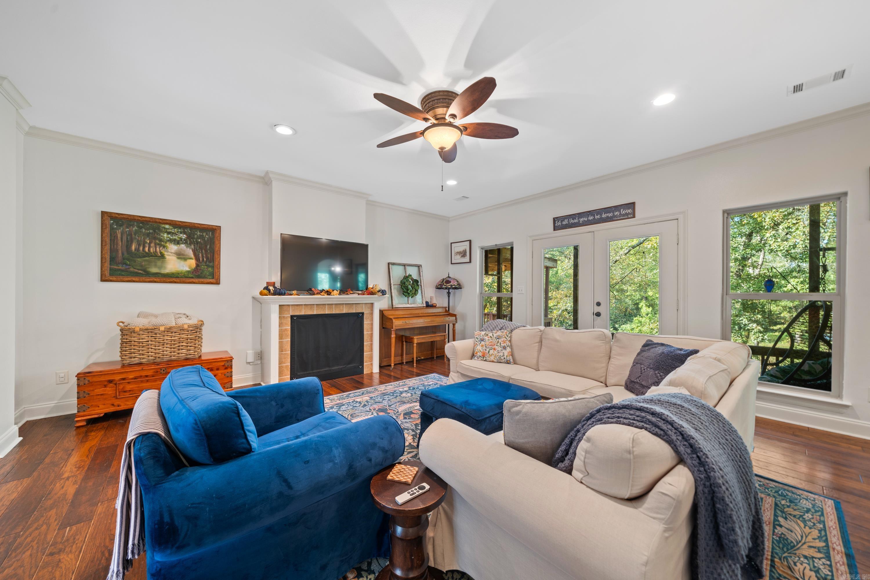 Diamondhead - Residential