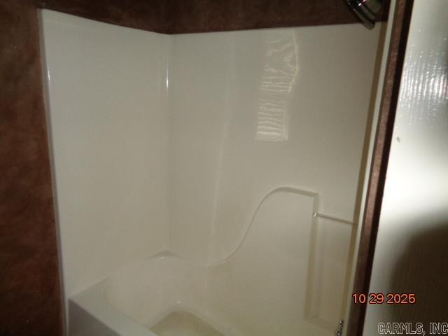 COUNTRY CLUB OF ARK THE - Residential