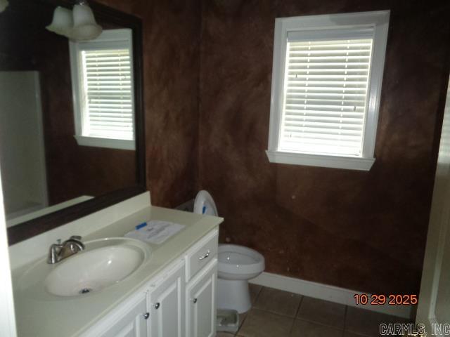 COUNTRY CLUB OF ARK THE - Residential