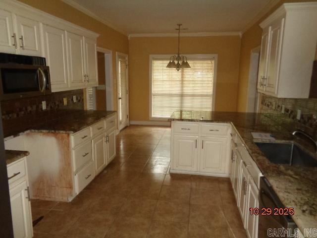 COUNTRY CLUB OF ARK THE - Residential