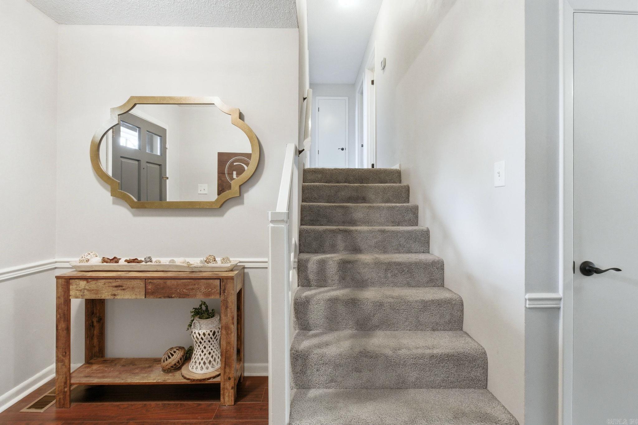 LUDINGTON HGTS - Residential