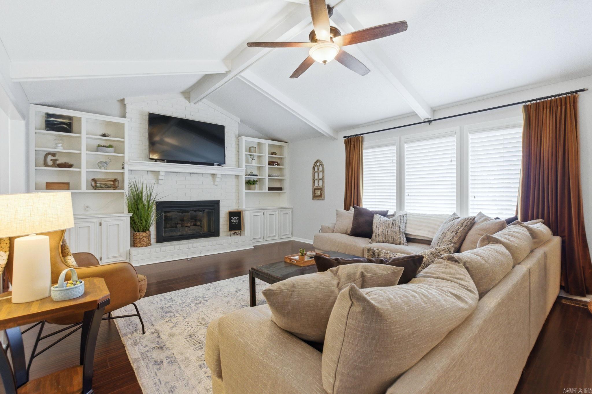 LUDINGTON HGTS - Residential