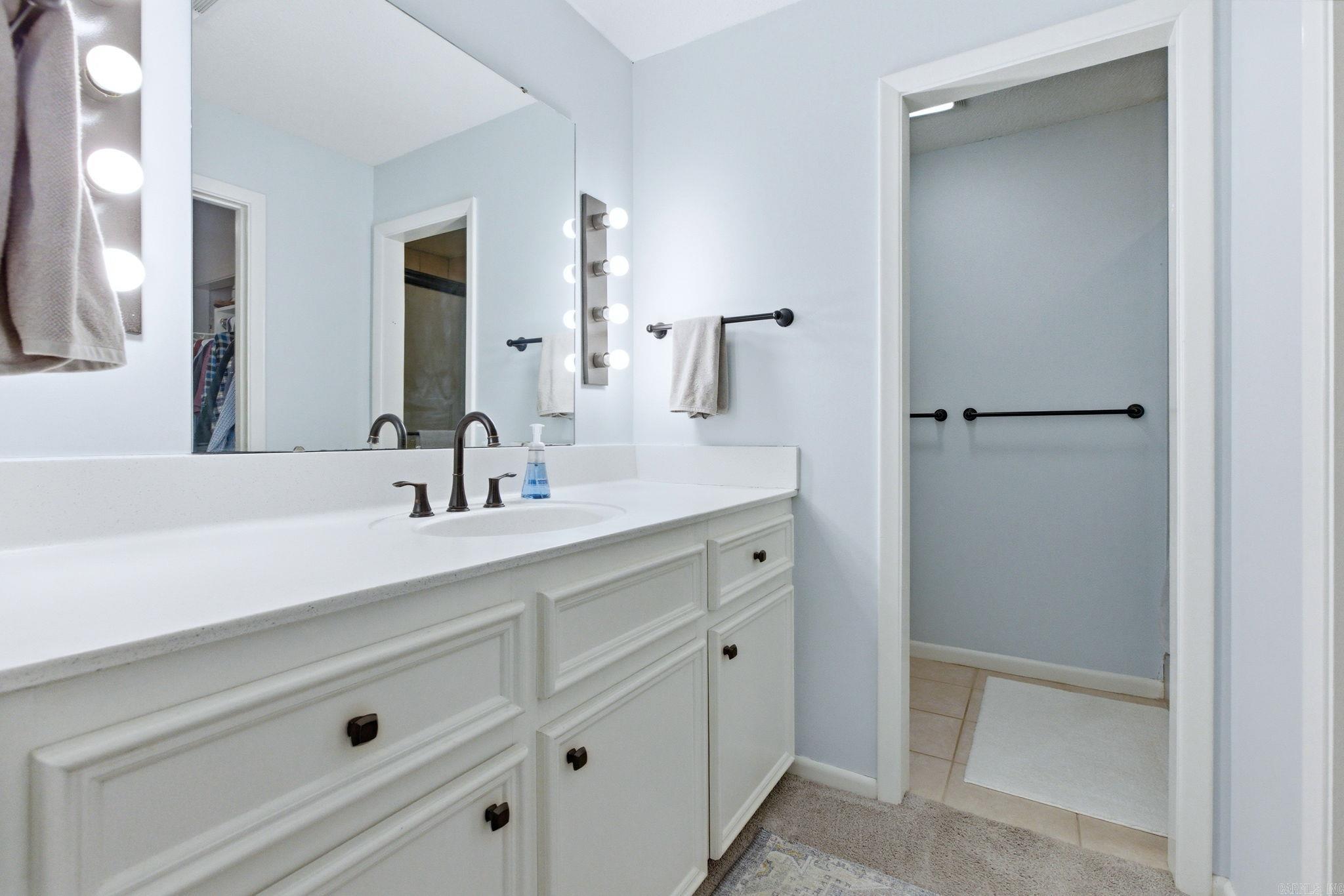 LUDINGTON HGTS - Residential