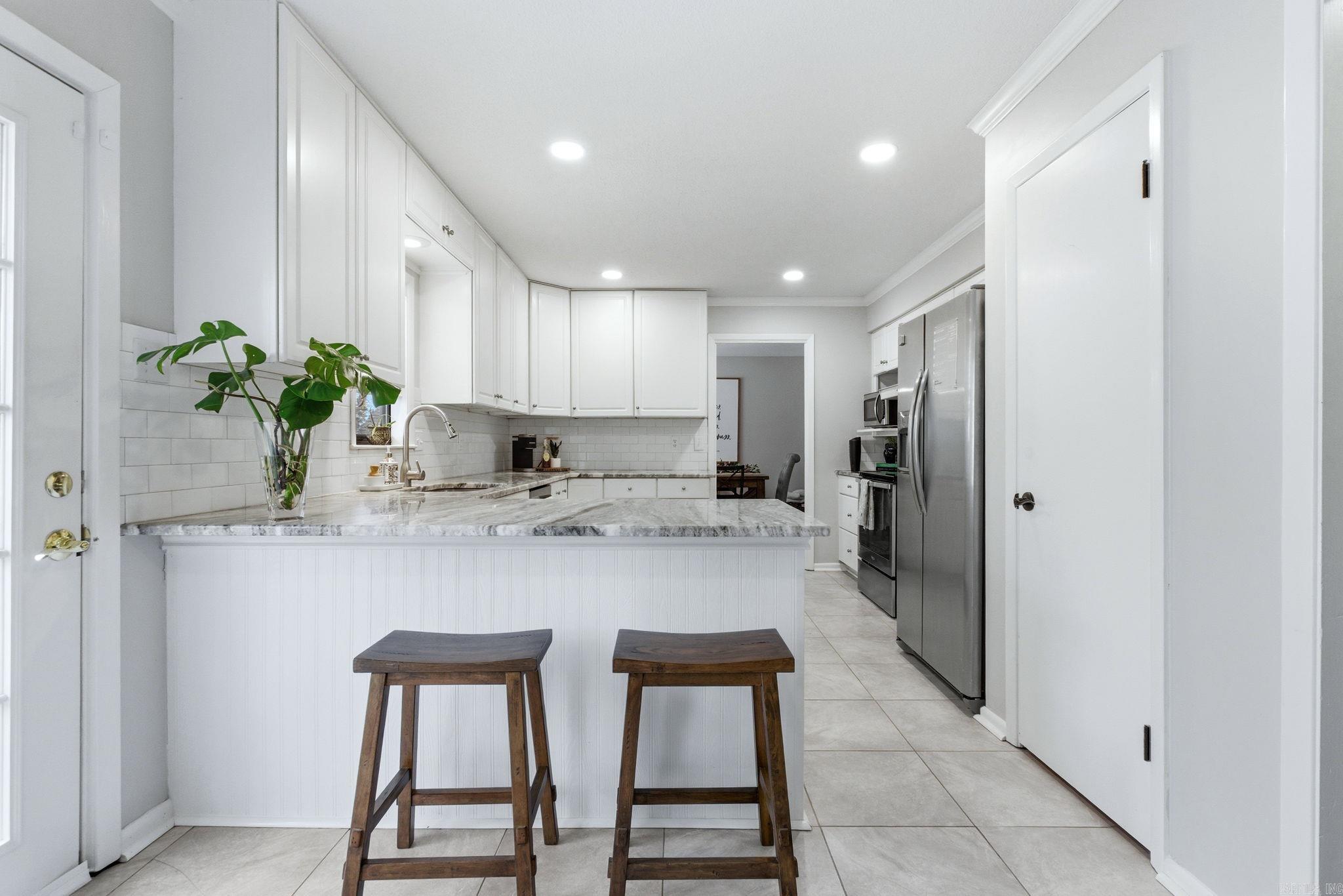 LUDINGTON HGTS - Residential