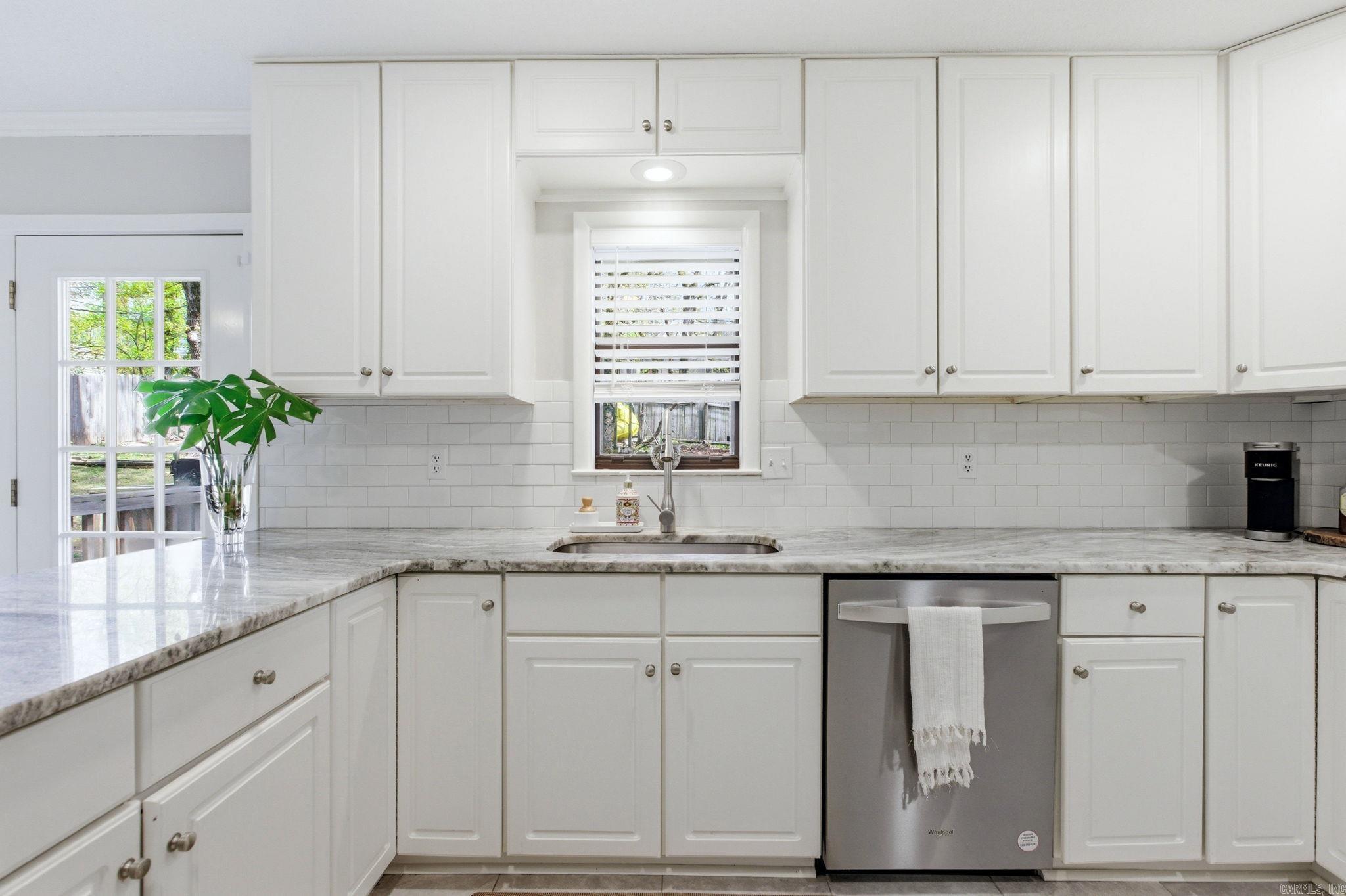 LUDINGTON HGTS - Residential