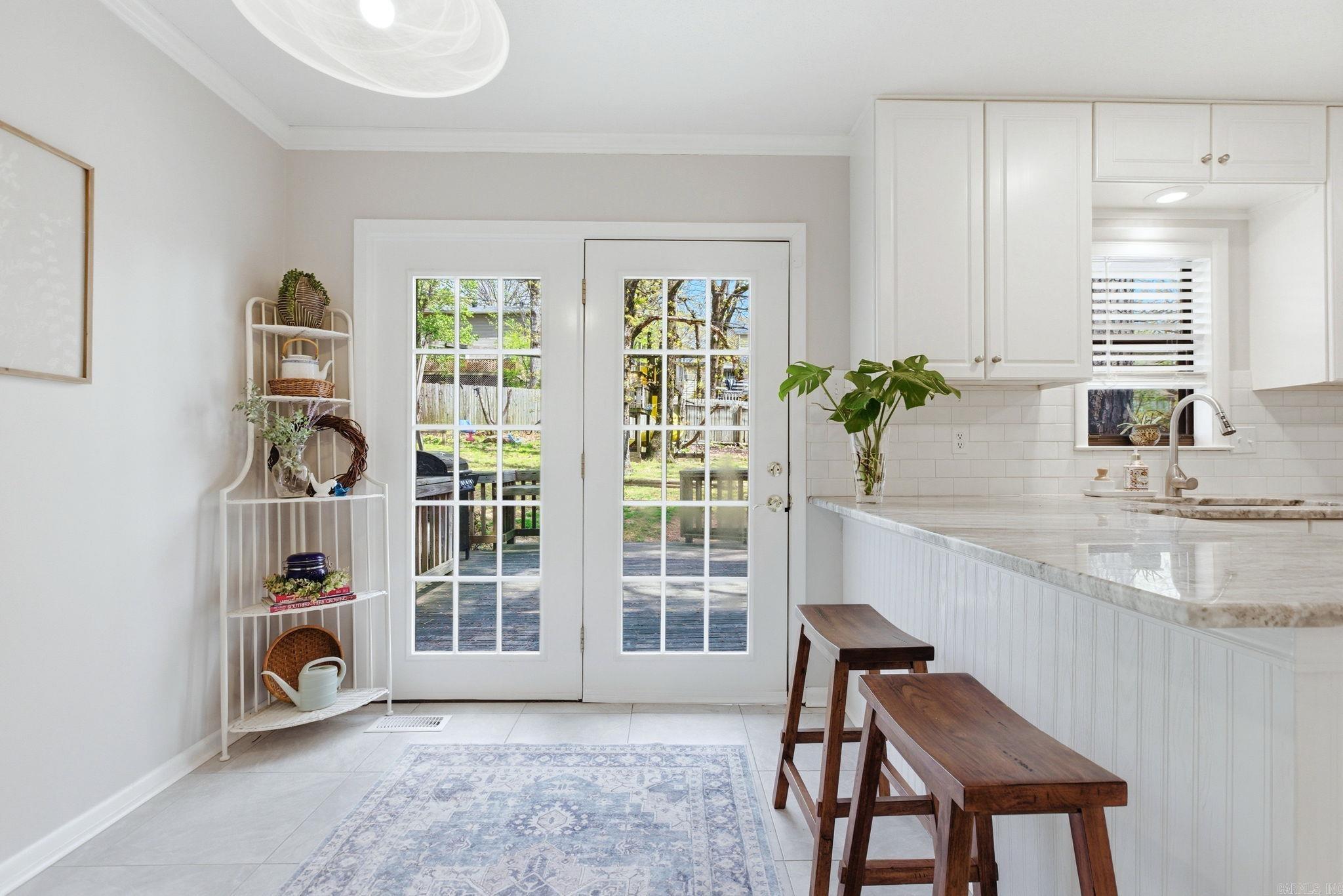 LUDINGTON HGTS - Residential