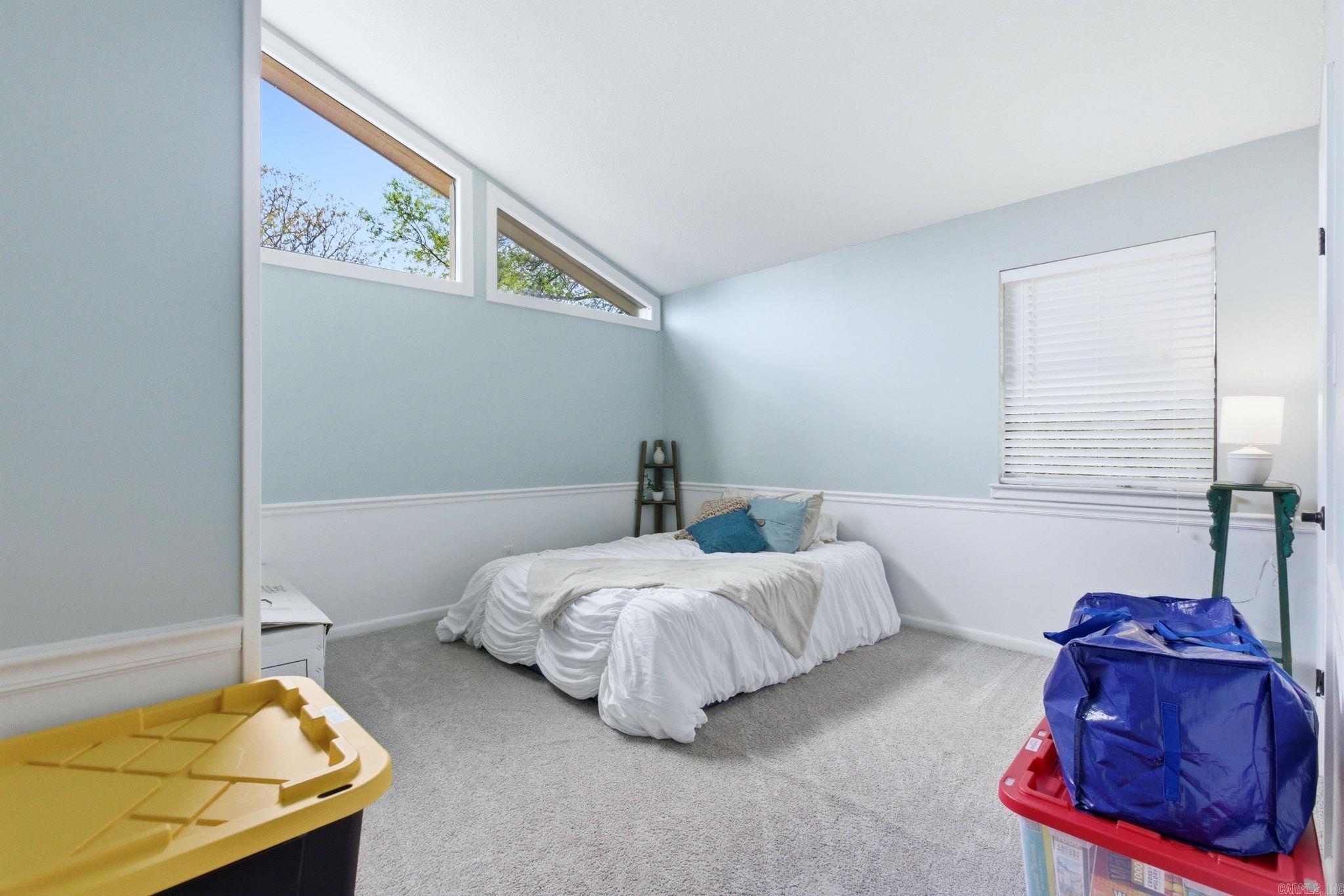 LUDINGTON HGTS - Residential