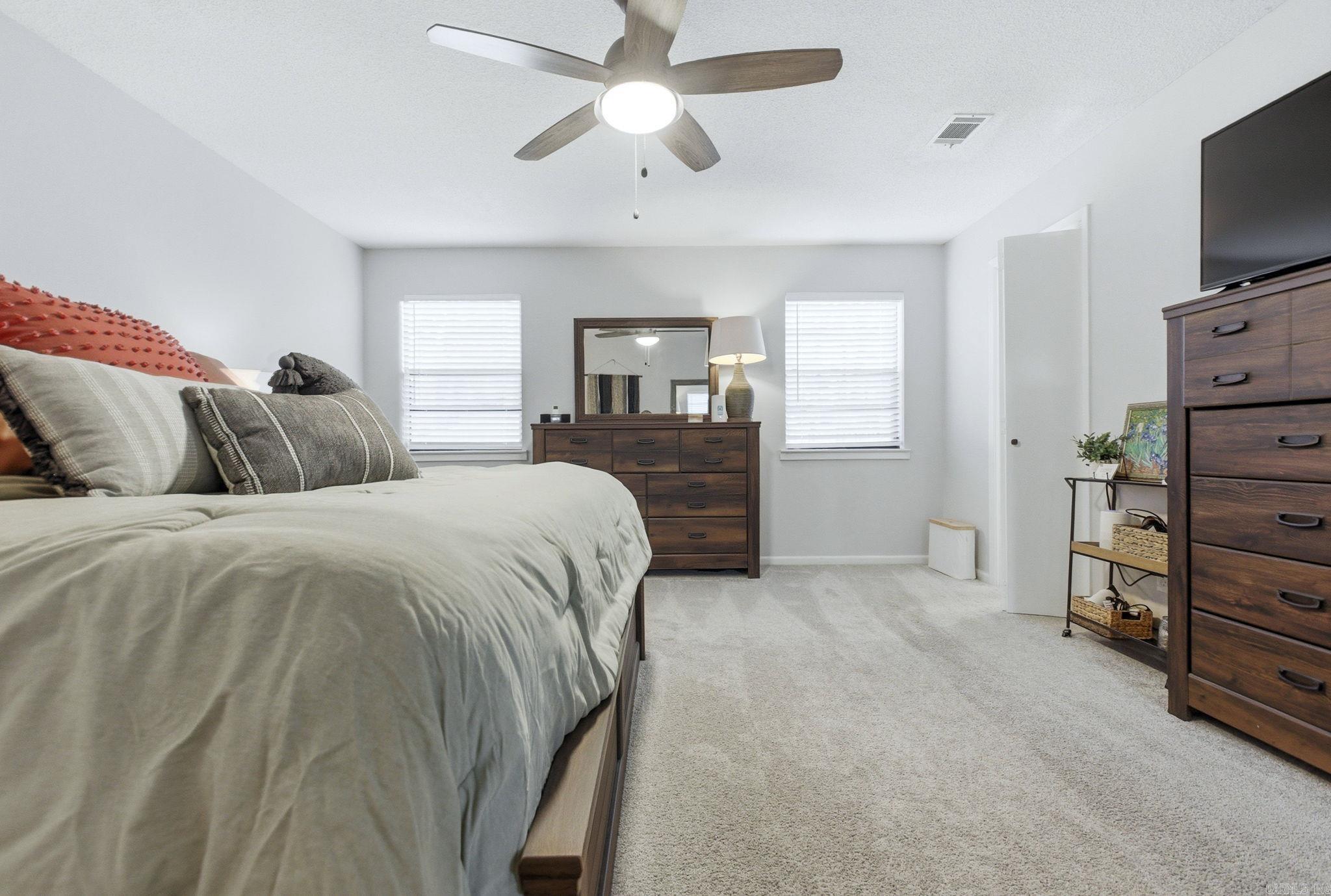 LUDINGTON HGTS - Residential