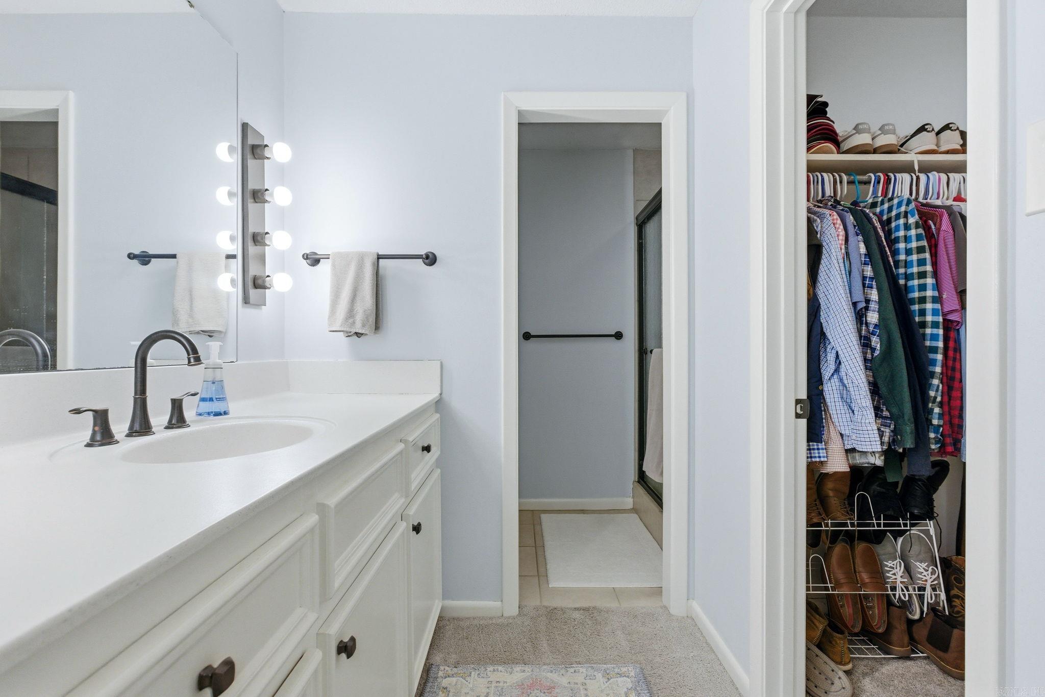 LUDINGTON HGTS - Residential