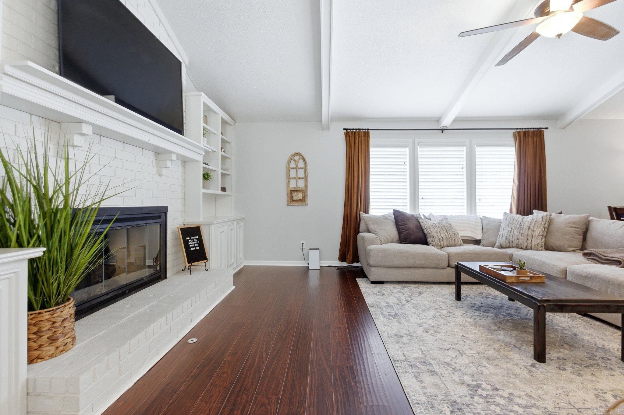 LUDINGTON HGTS - Residential