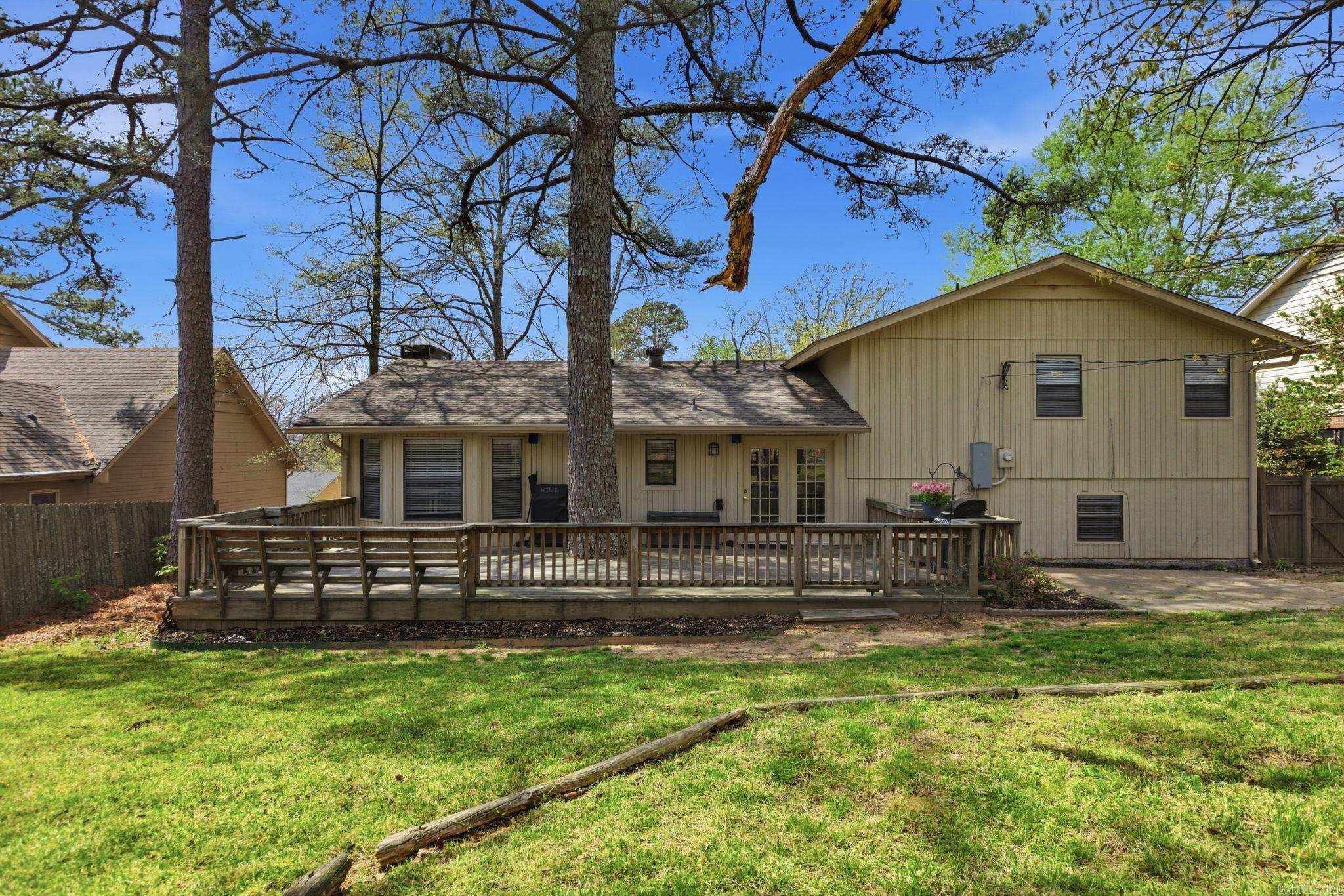 LUDINGTON HGTS - Residential