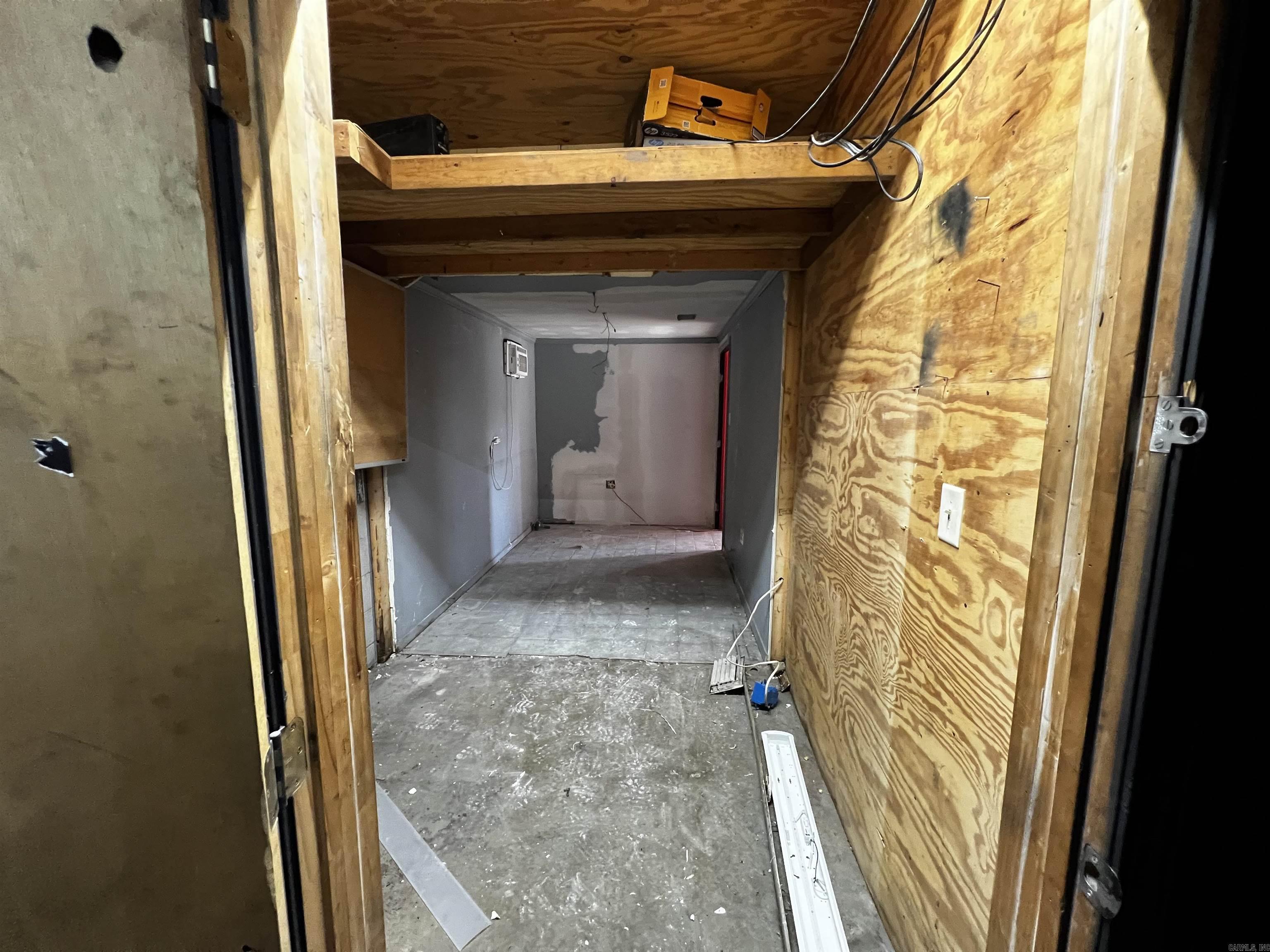 Riffel & Holder - Commercial Sale