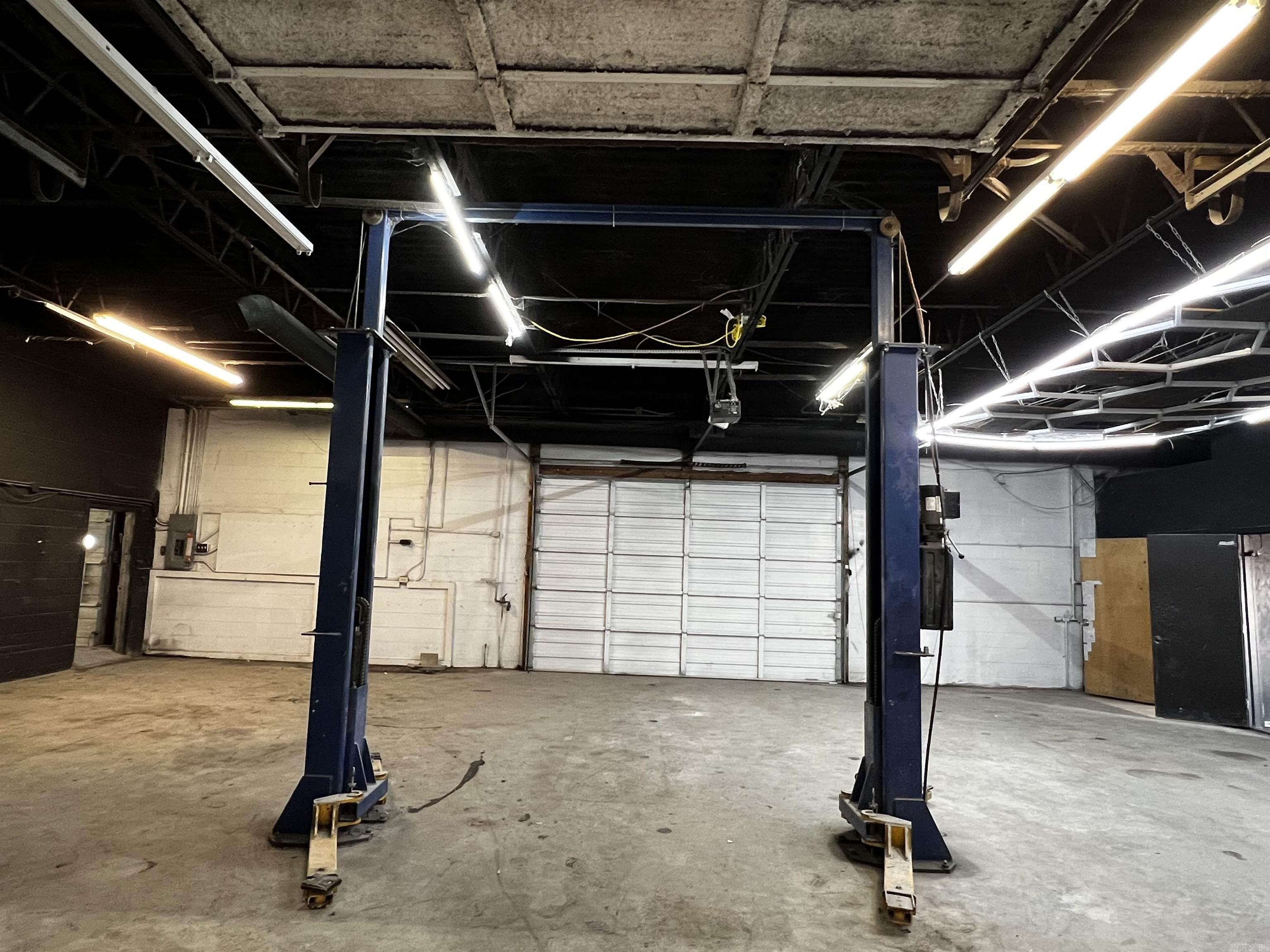 Riffel & Holder - Commercial Sale